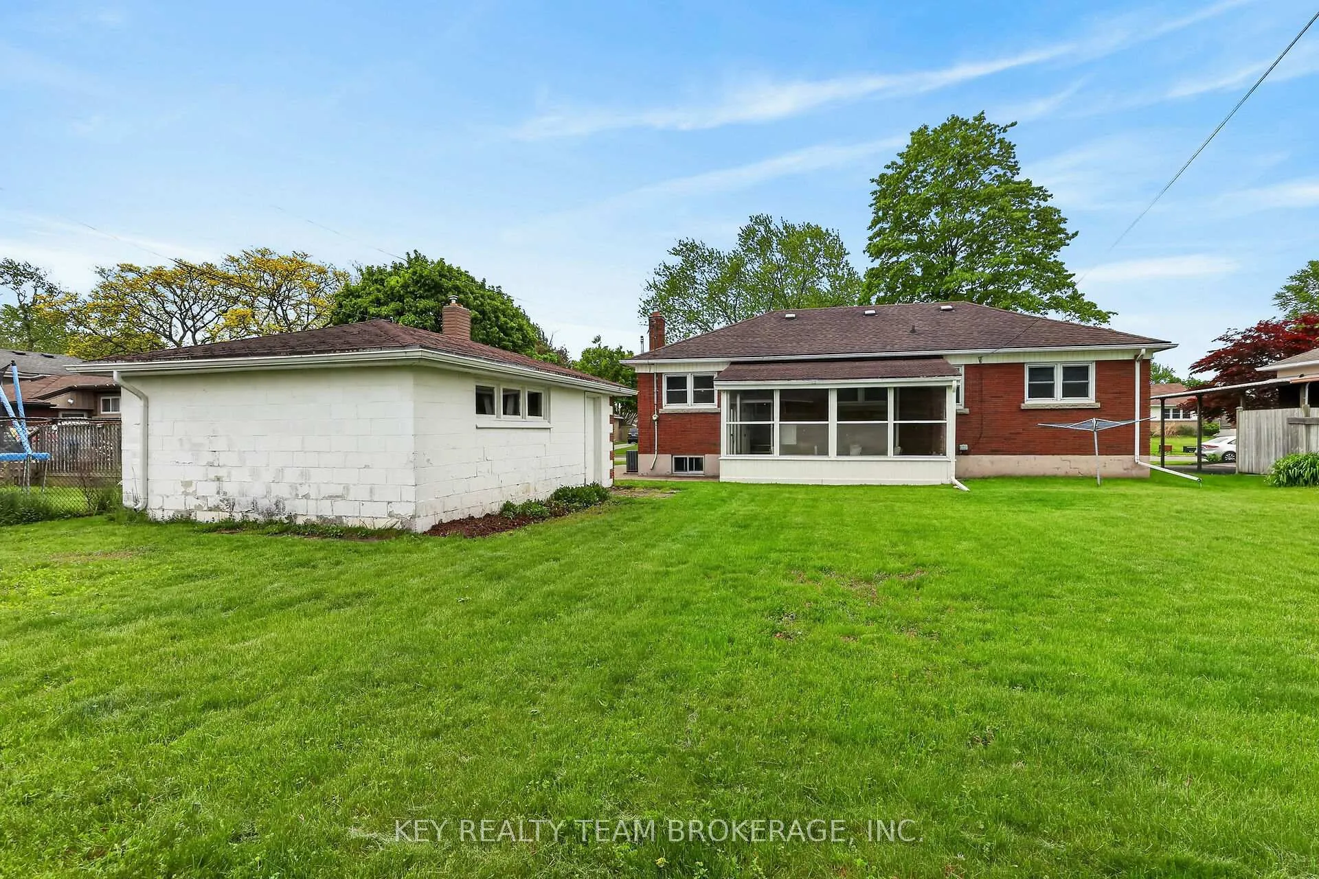 Photo 41 of 188 Price Avenue, Welland, Prince Charles — HOMEH
