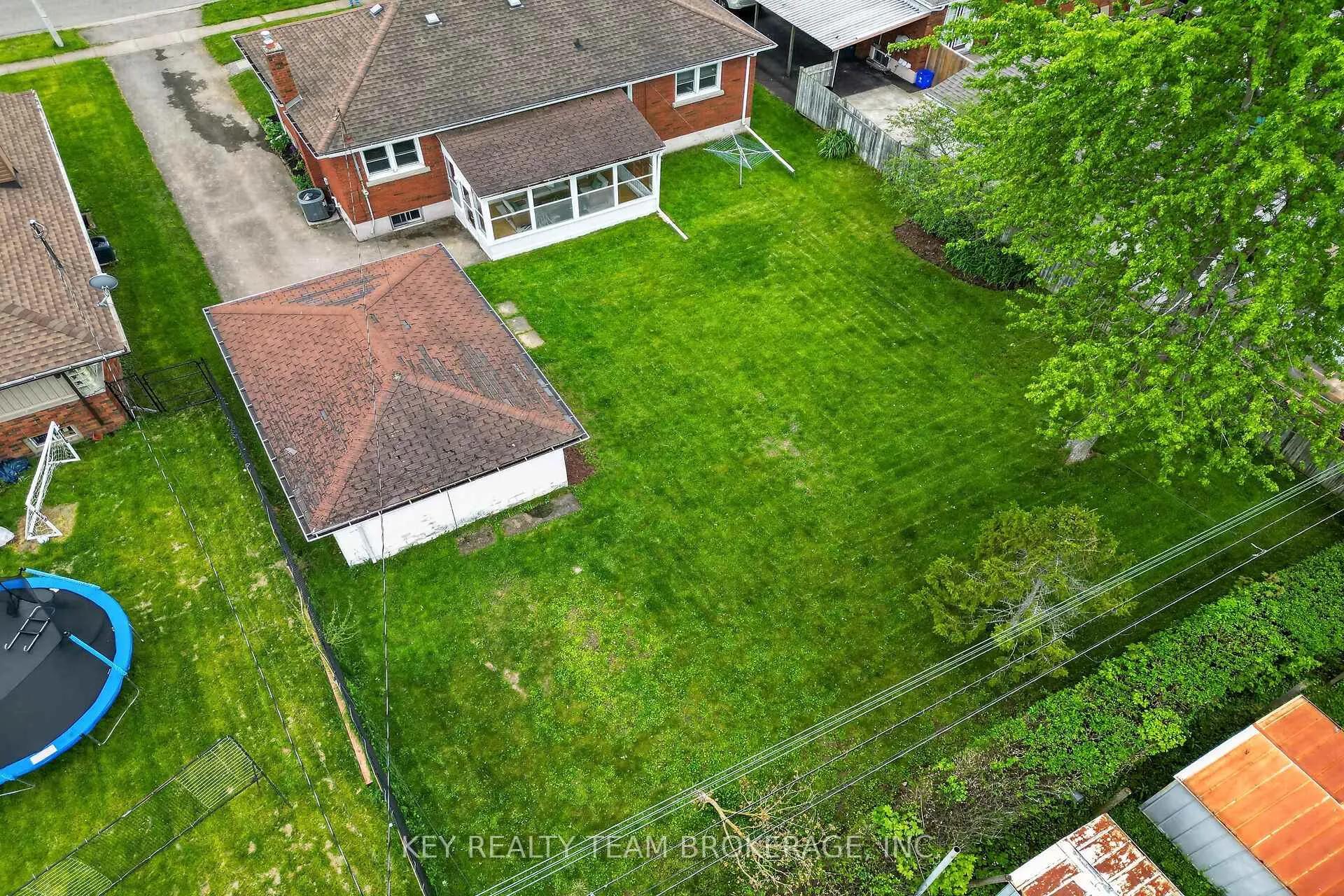 Photo 46 of 188 Price Avenue, Welland, Prince Charles — HOMEH
