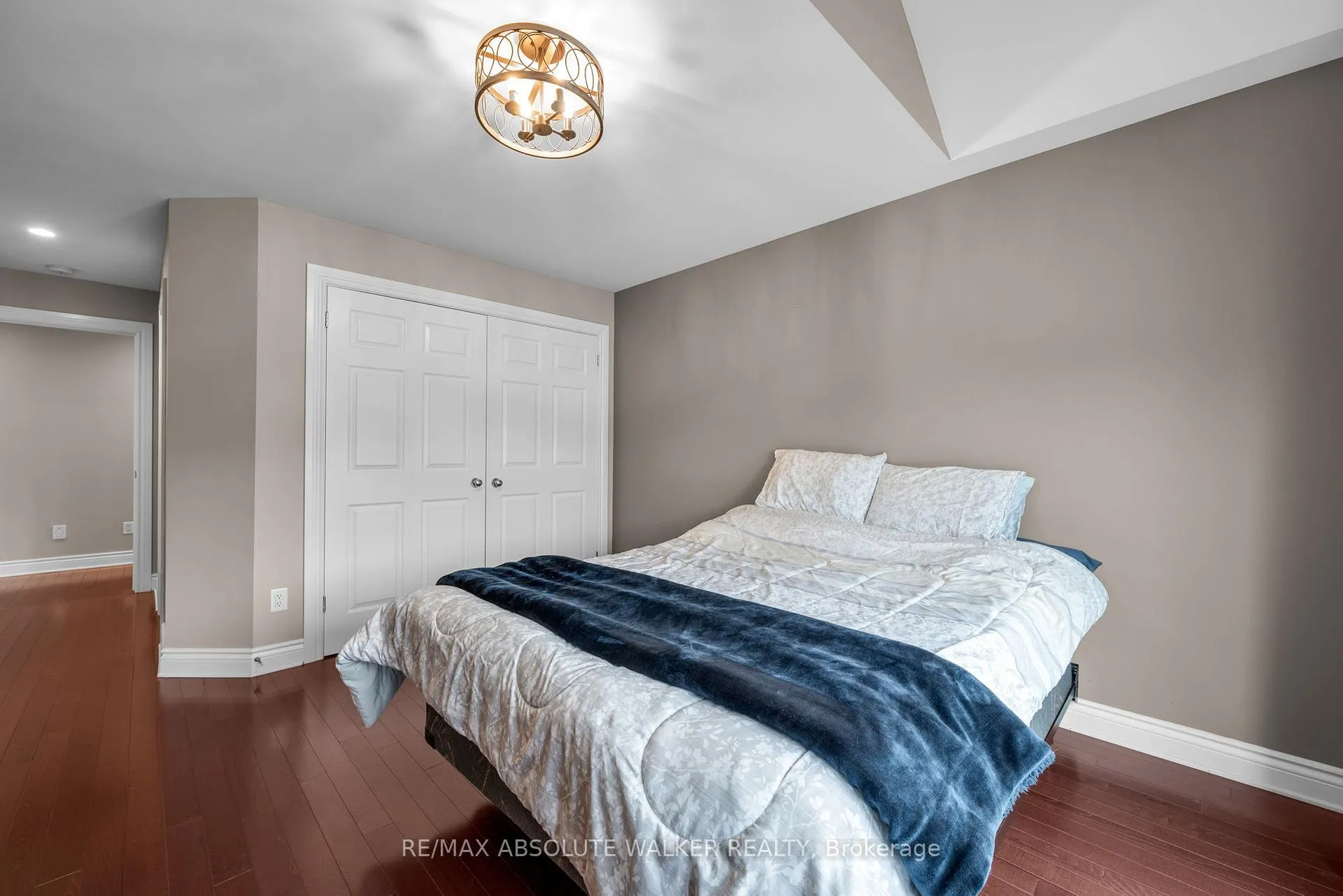 Photo 34 of 11 Tradewinds Drive, Ottawa, Barrhaven East — HOMEH