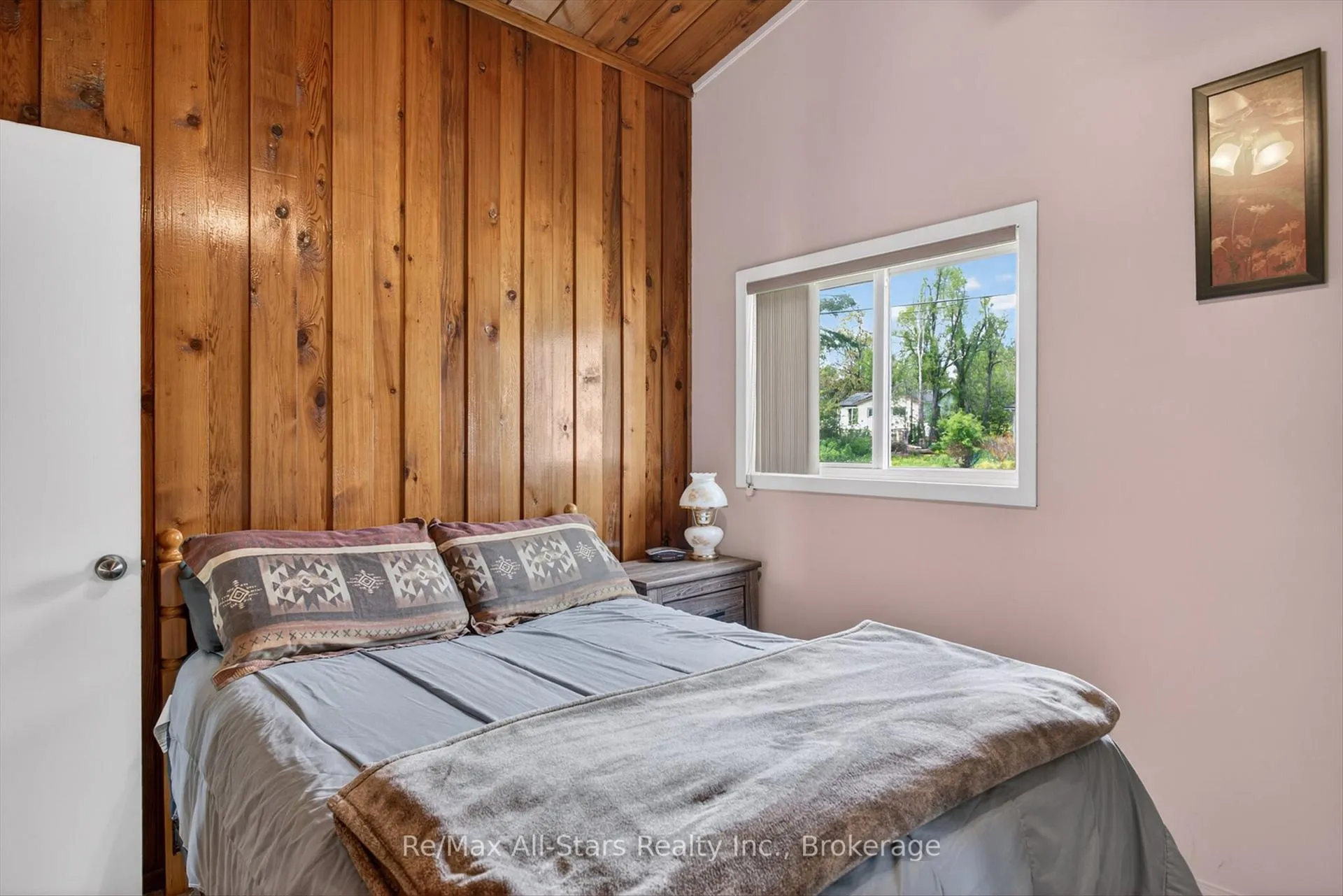 Photo 22 of 132 Fenelon Drive, Kawartha Lakes, Fenelon — HOMEH