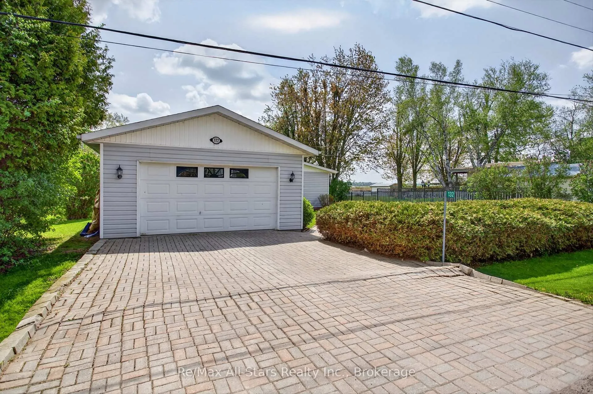 Photo 31 of 132 Fenelon Drive, Kawartha Lakes, Fenelon — HOMEH