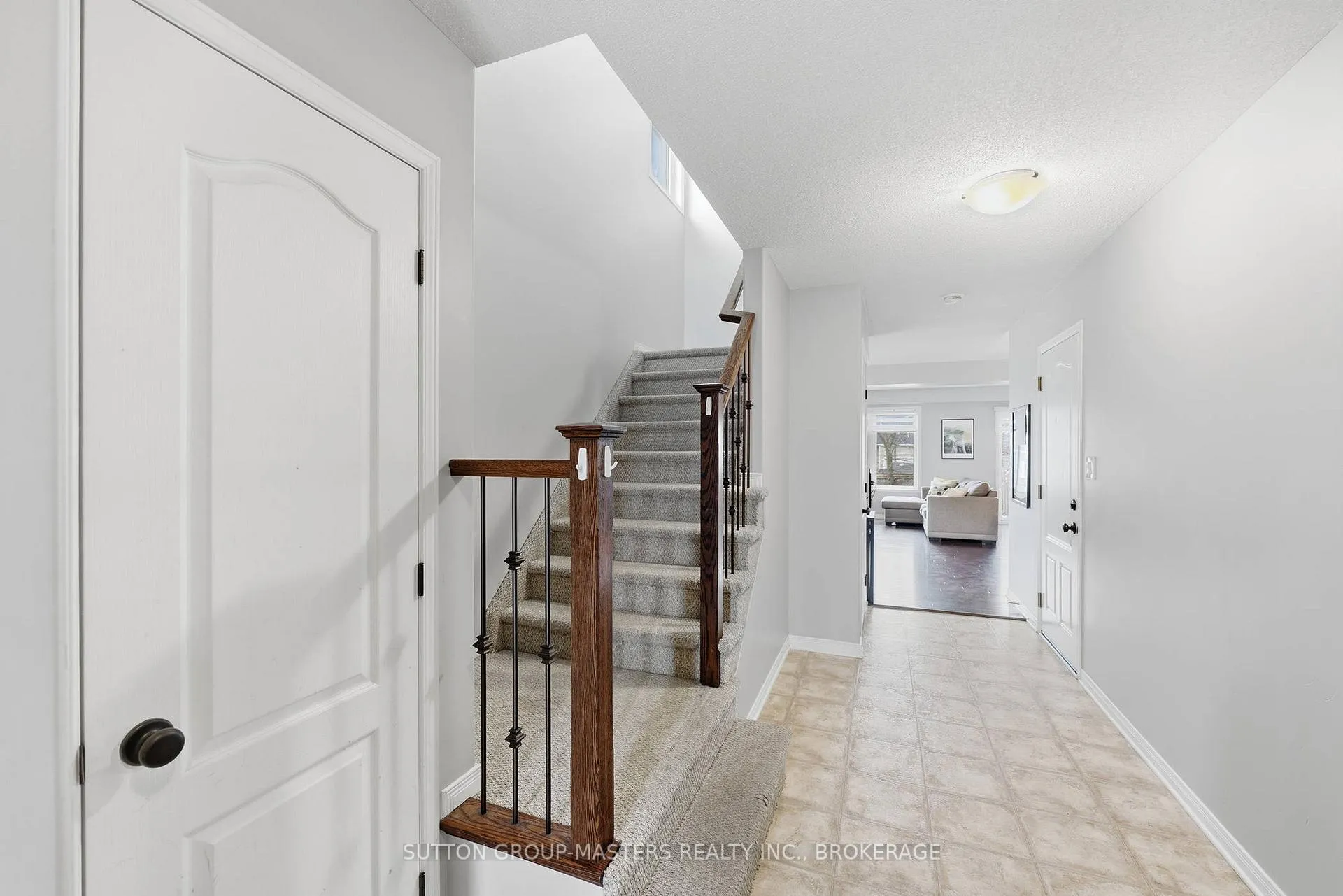 Photo 7 of 1596 Crimson Crescent, Kingston, City Northwest — HOMEH