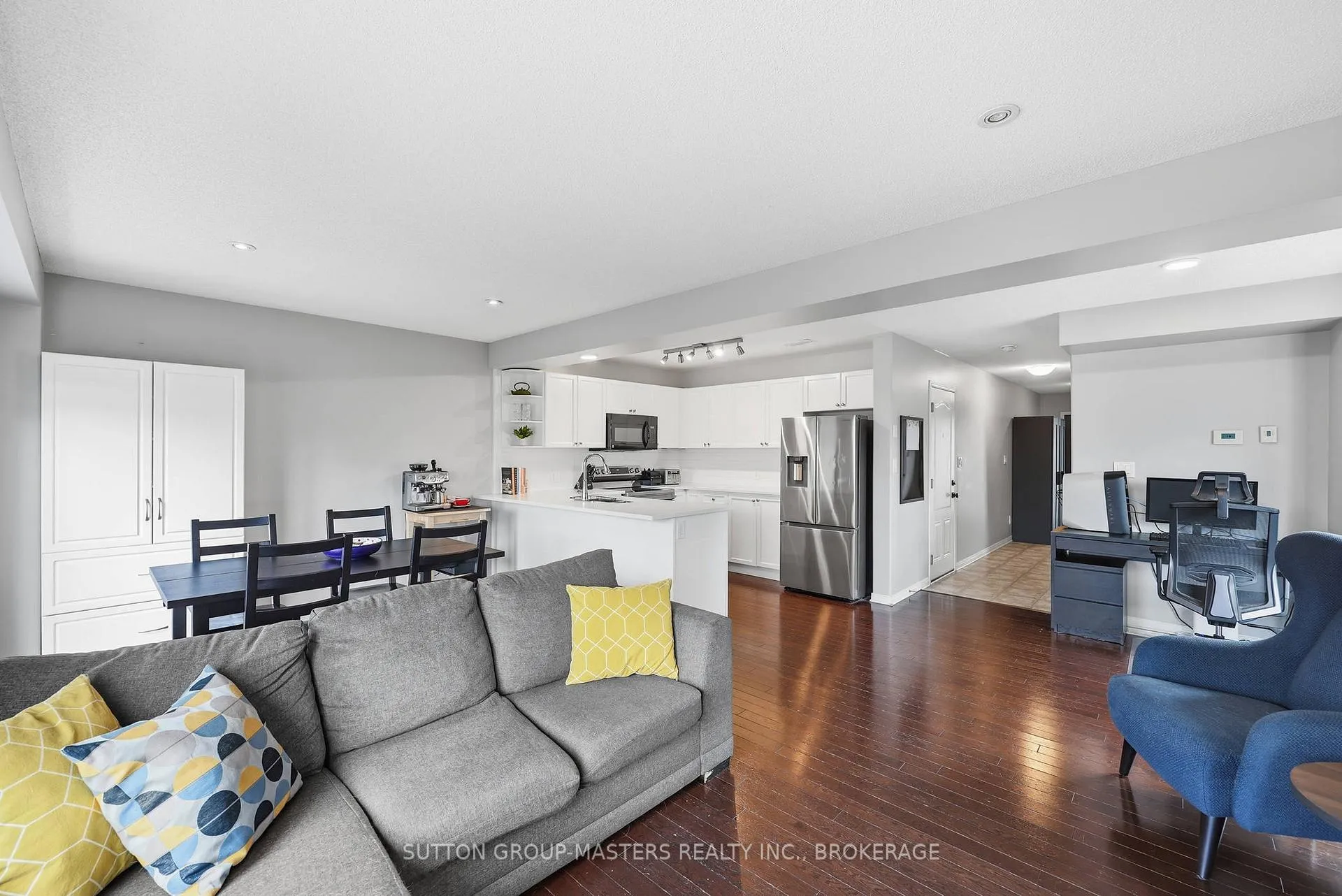 Photo 17 of 1596 Crimson Crescent, Kingston, City Northwest — HOMEH