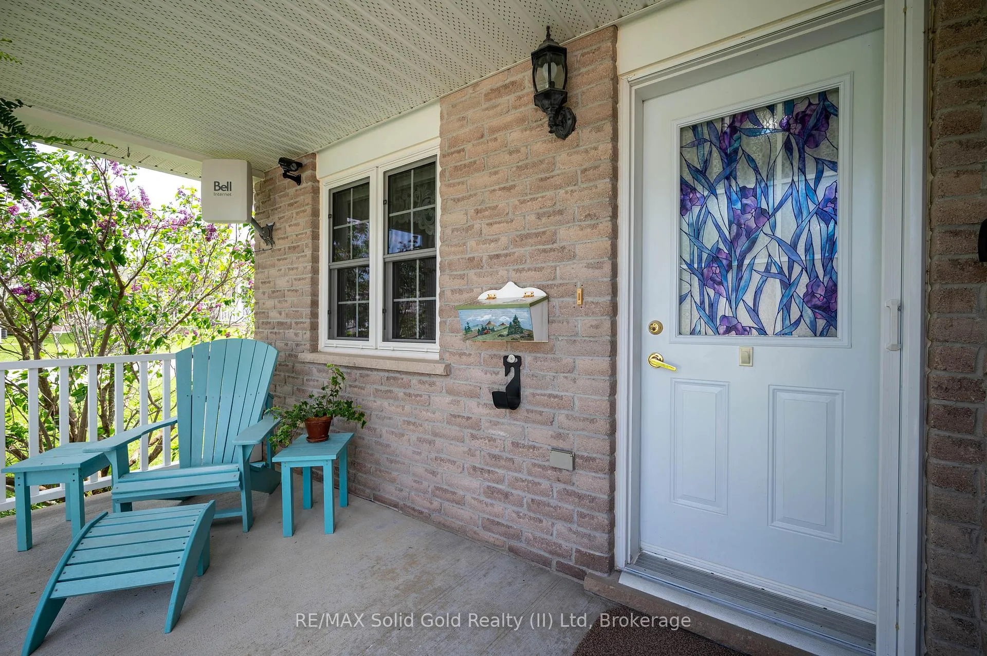Photo 7 of 15 Pond View Drive, Wellesley — HOMEH