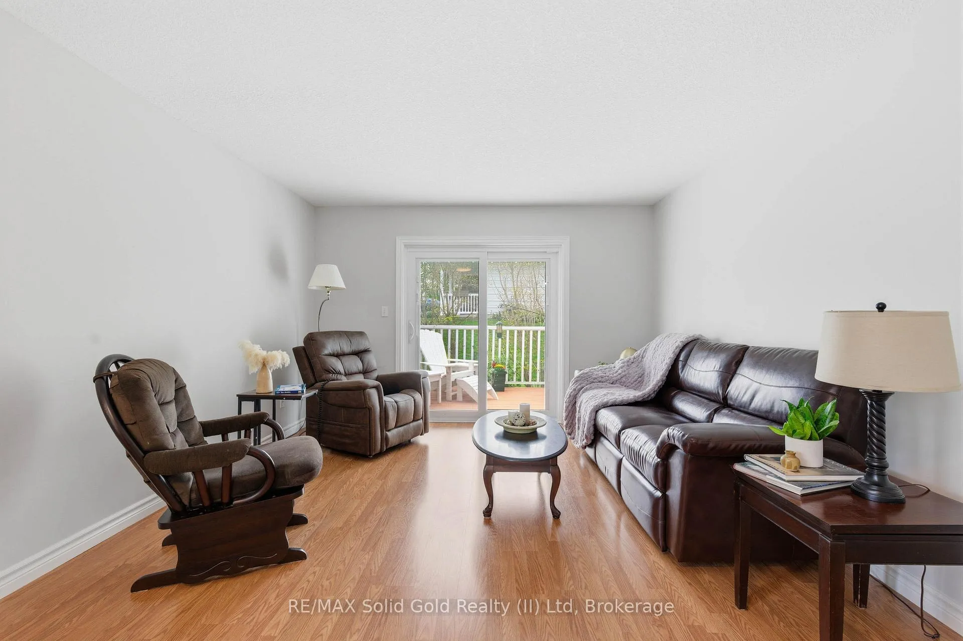 Photo 20 of 15 Pond View Drive, Wellesley — HOMEH