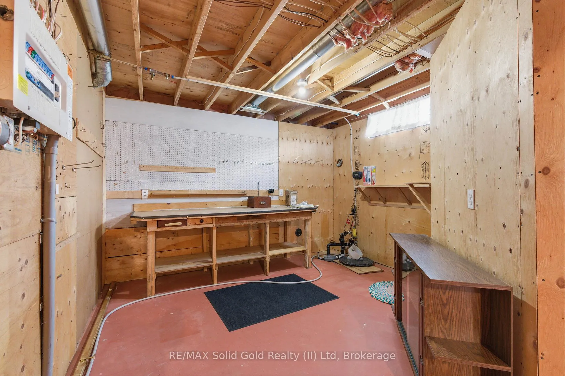 Photo 32 of 15 Pond View Drive, Wellesley — HOMEH