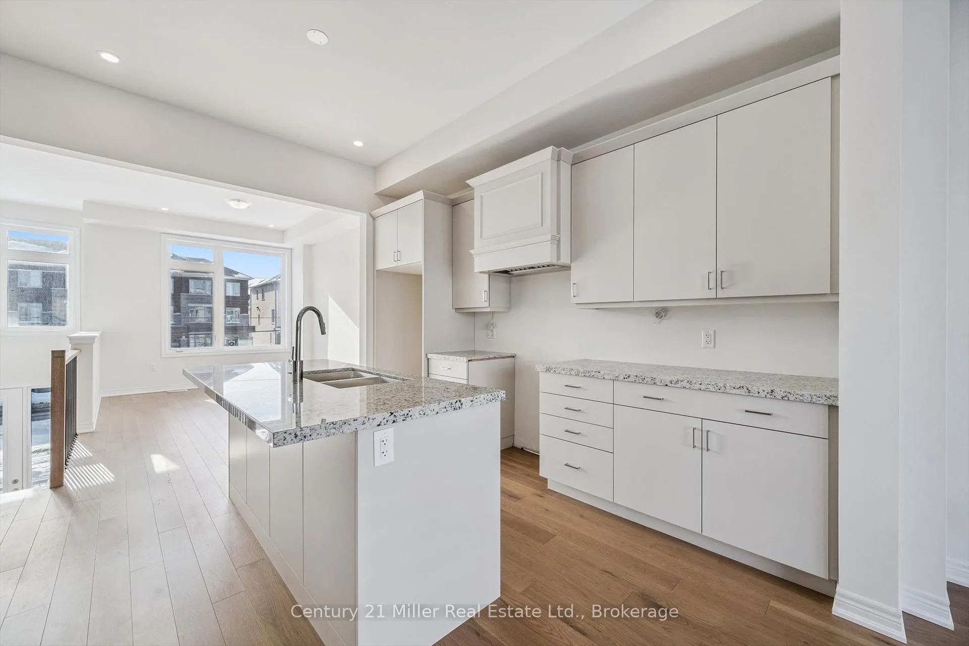 Photo 1 of 3199 Sixth Line, Oakville, Glenorchy — HOMEH