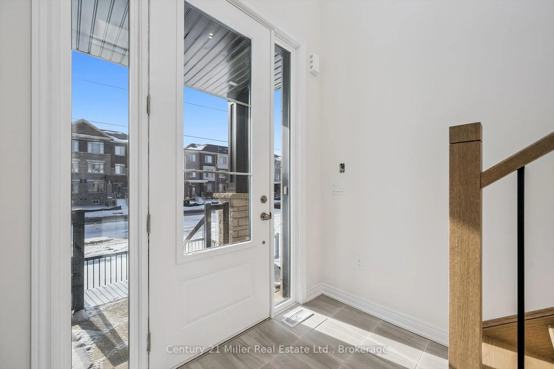 Photo 2 of 3199 Sixth Line, Oakville, Glenorchy — HOMEH