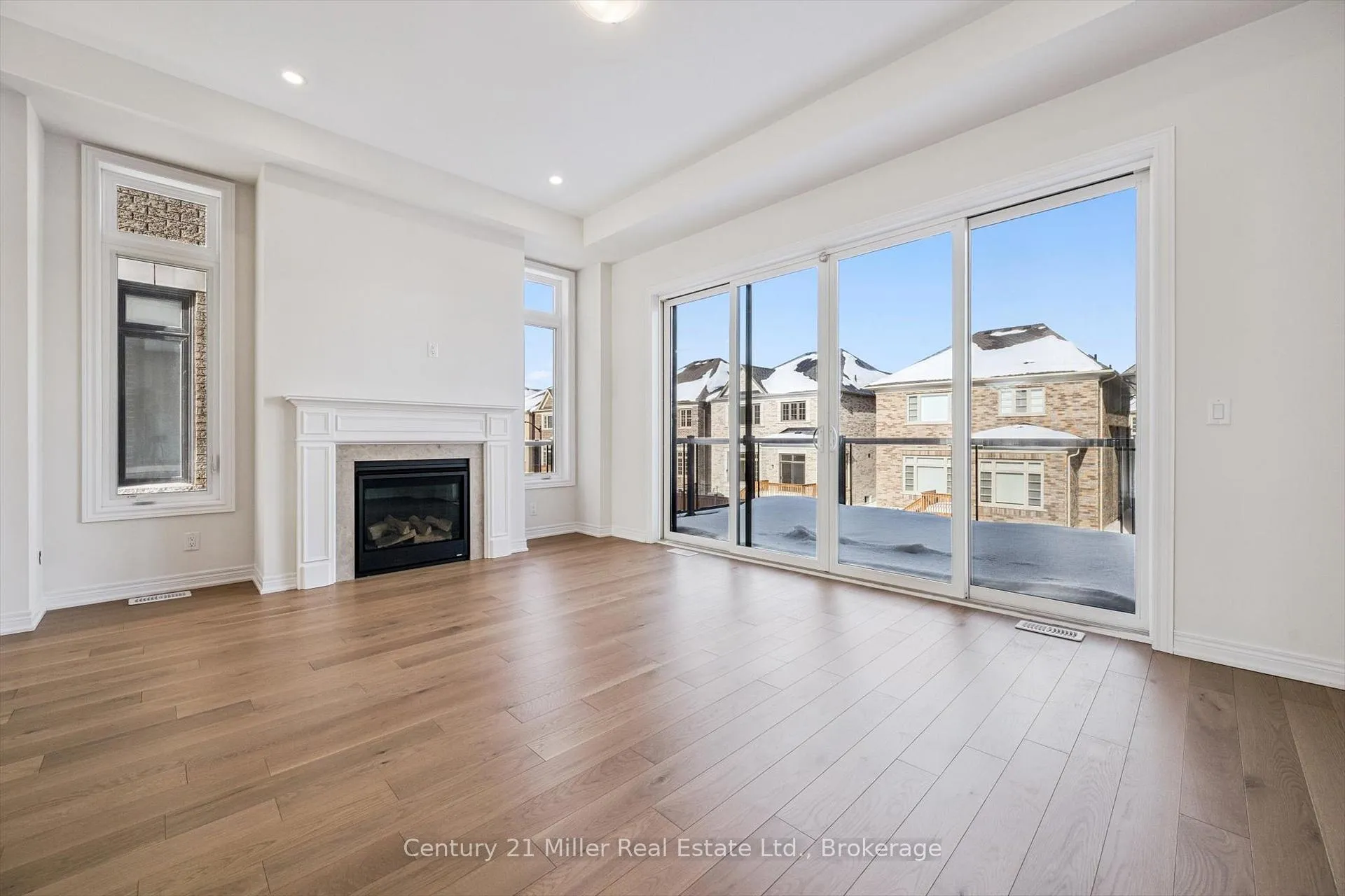 Photo 9 of 3199 Sixth Line, Oakville, Glenorchy — HOMEH