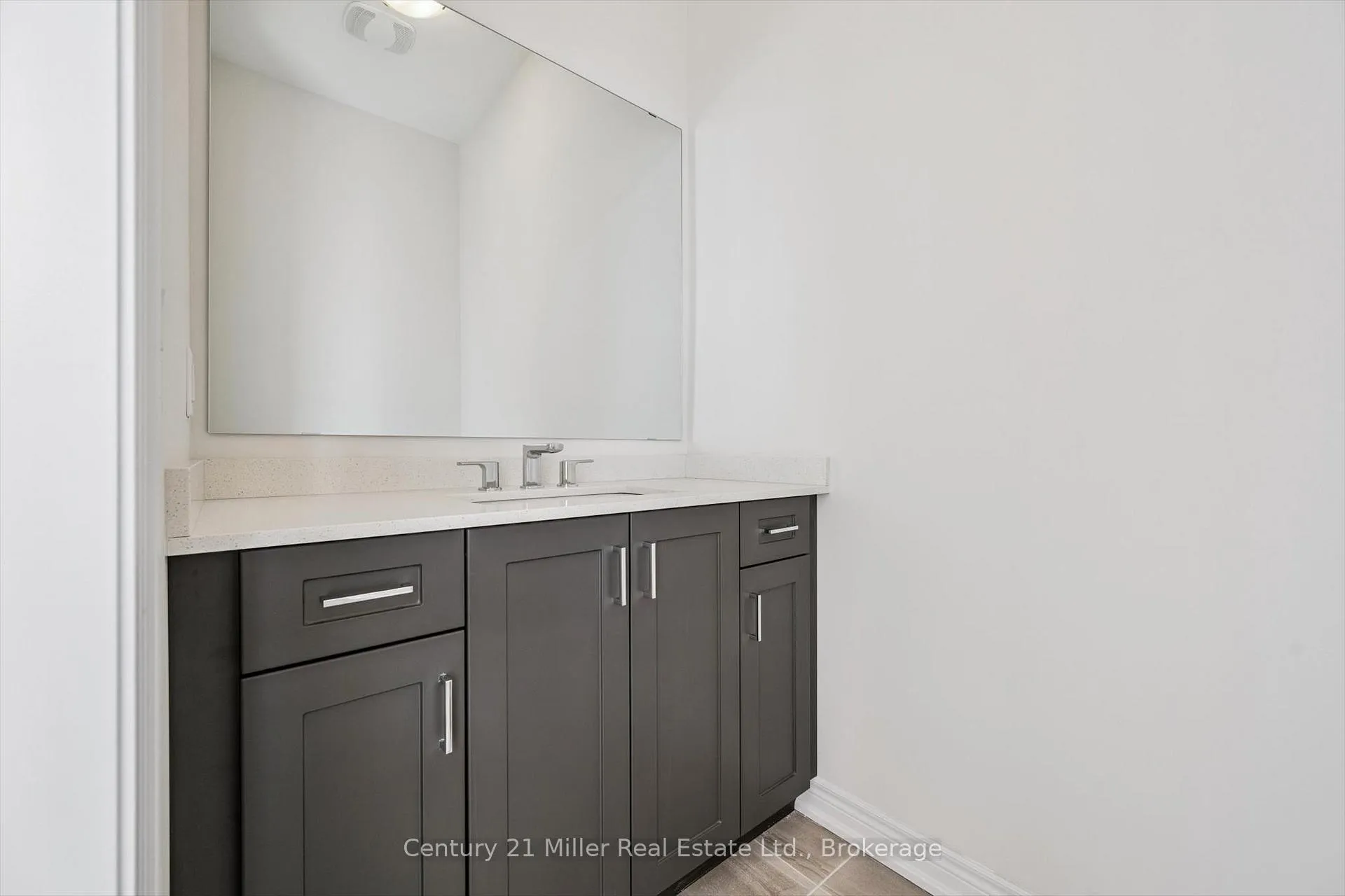 Photo 12 of 3199 Sixth Line, Oakville, Glenorchy — HOMEH