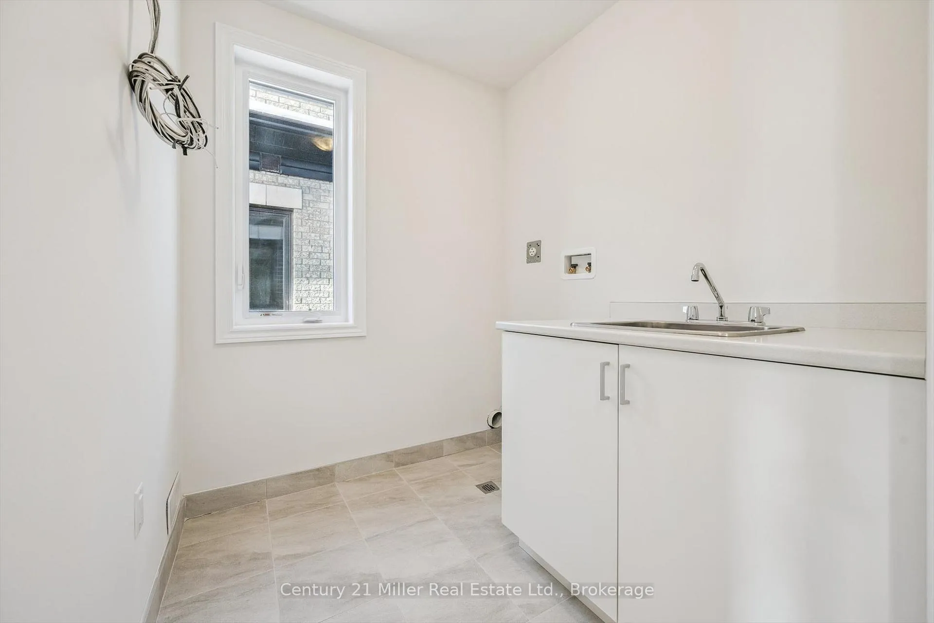 Photo 25 of 3199 Sixth Line, Oakville, Glenorchy — HOMEH