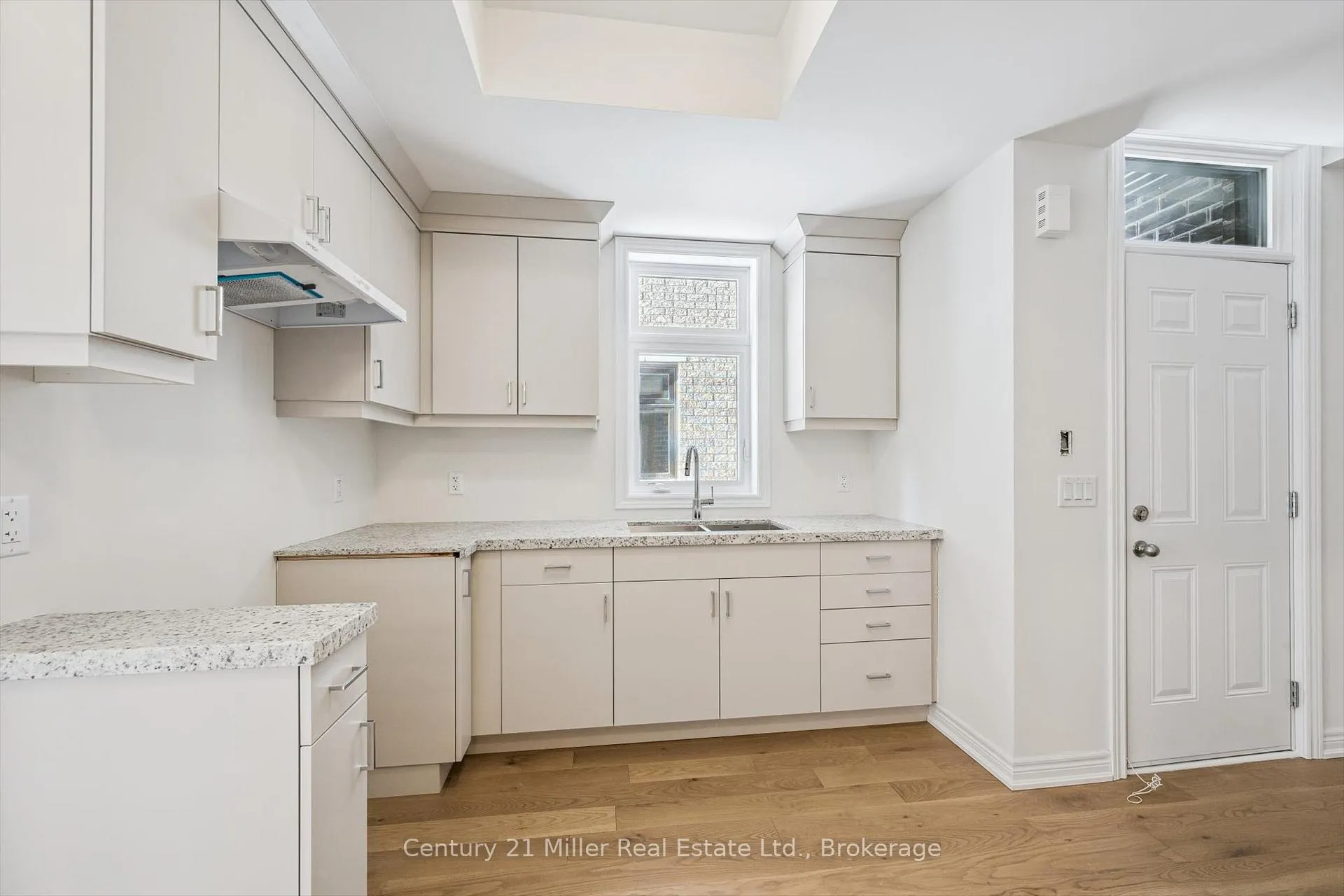 Photo 27 of 3199 Sixth Line, Oakville, Glenorchy — HOMEH