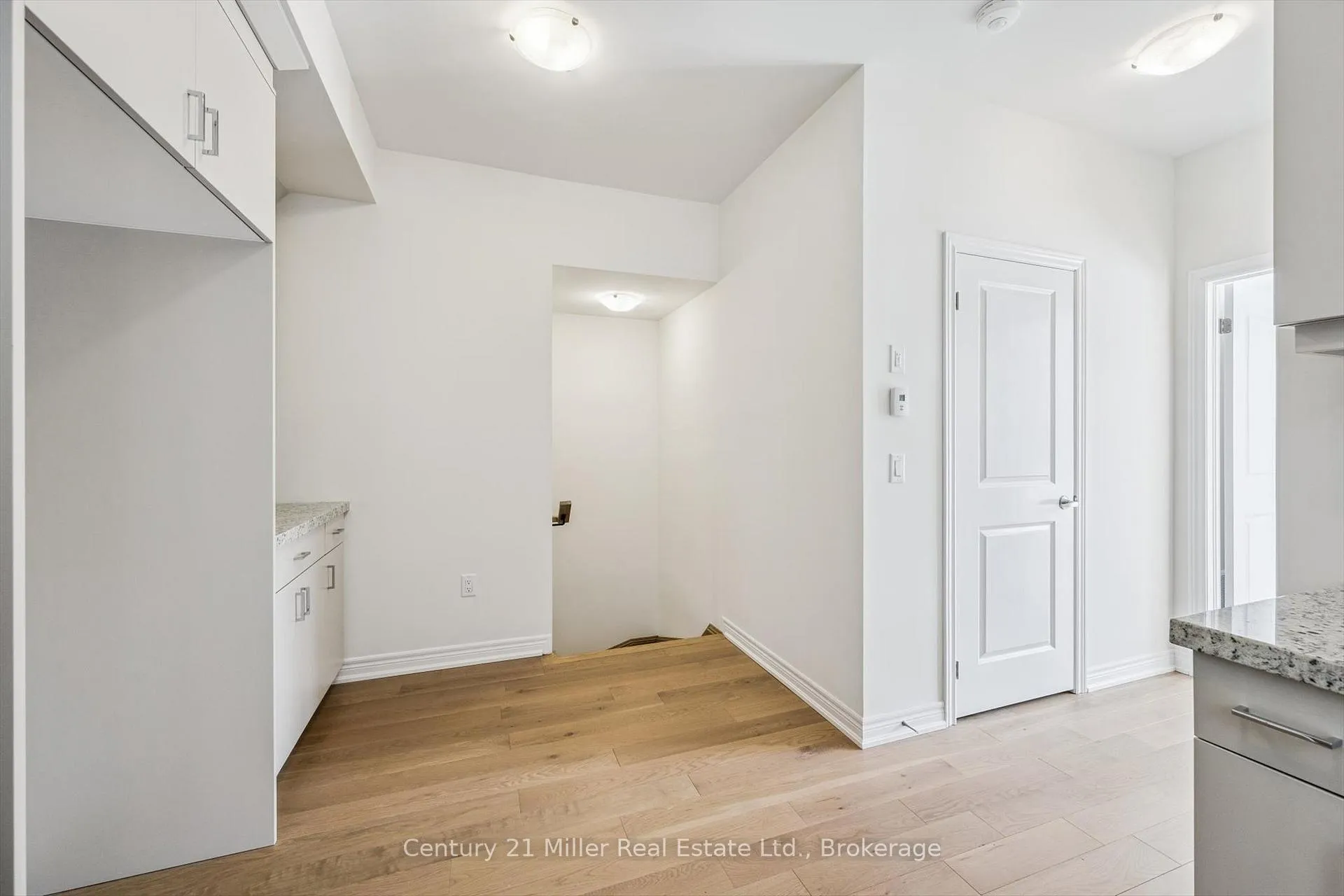 Photo 28 of 3199 Sixth Line, Oakville, Glenorchy — HOMEH