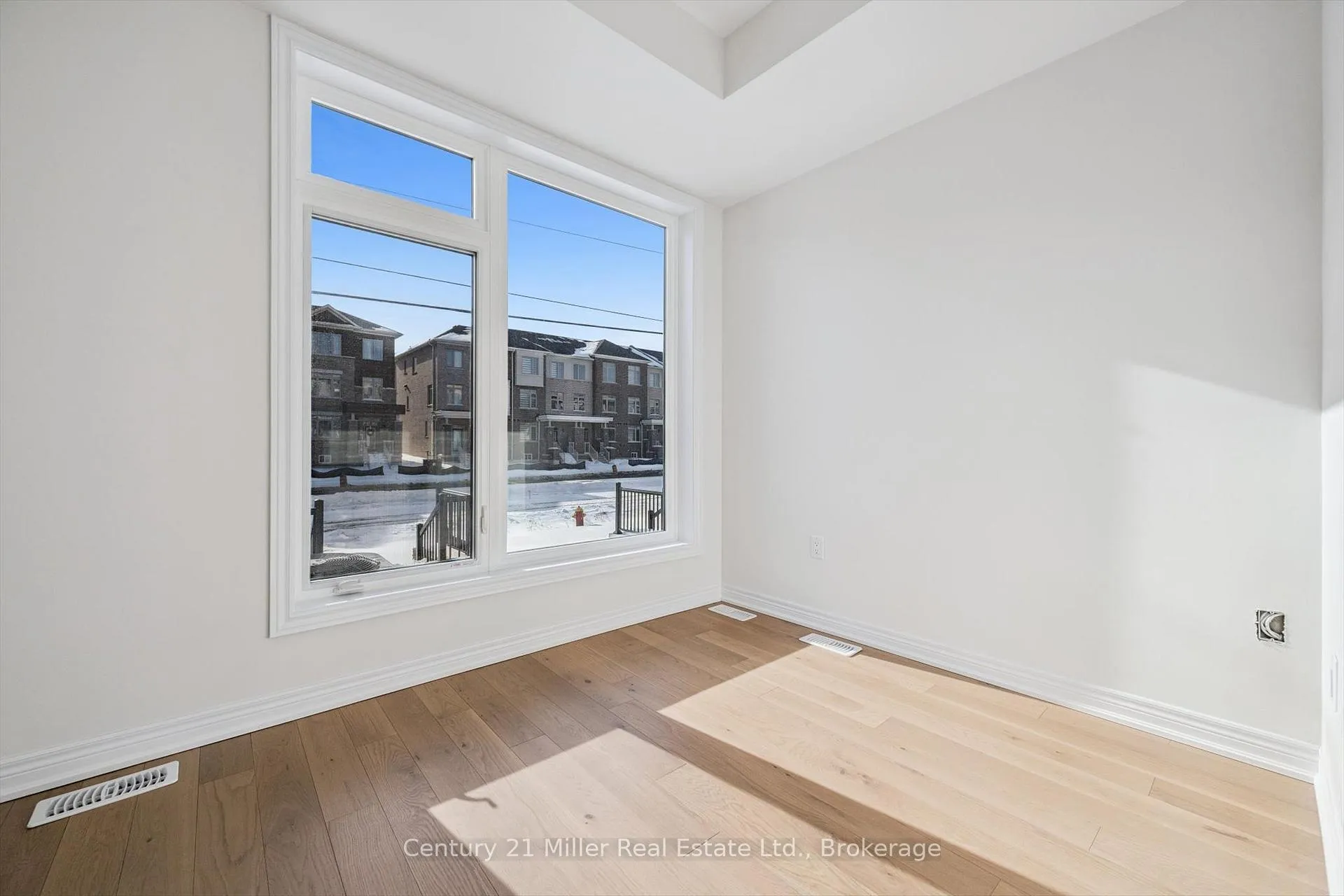 Photo 30 of 3199 Sixth Line, Oakville, Glenorchy — HOMEH