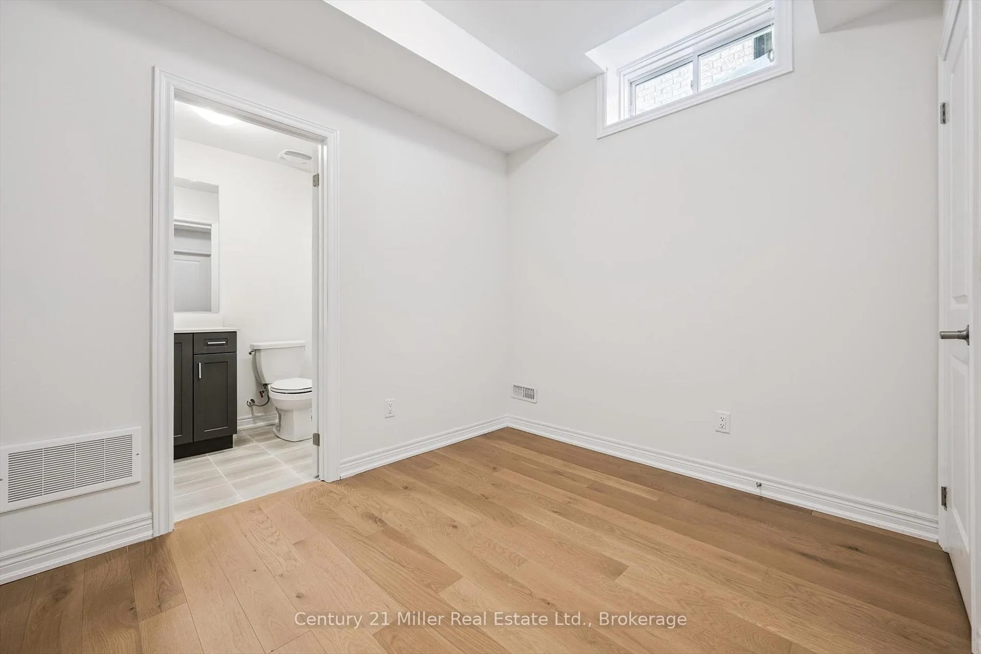 Photo 32 of 3199 Sixth Line, Oakville, Glenorchy — HOMEH