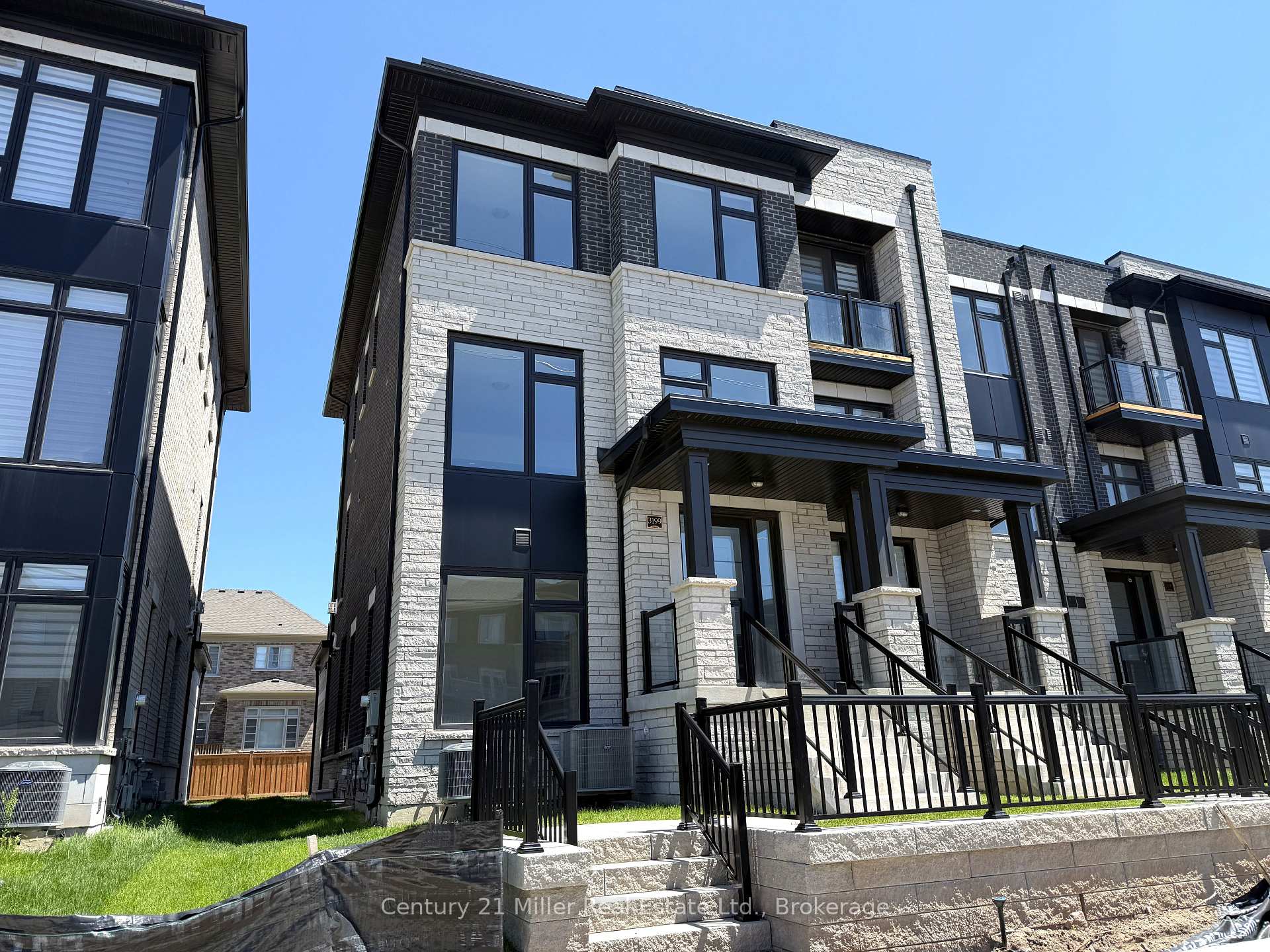 Photo 37 of 3199 Sixth Line, Oakville, Glenorchy — HOMEH