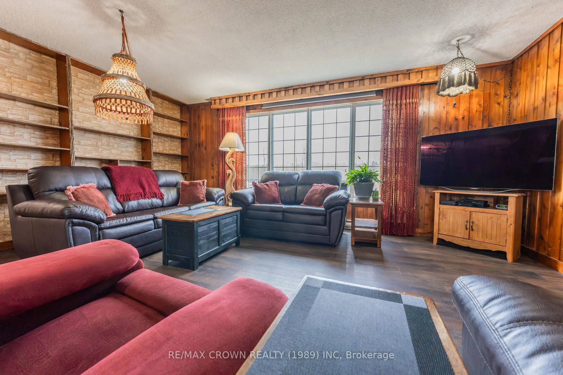 Photo 11 of 296 Brunetville Road, Kapuskasing — HOMEH