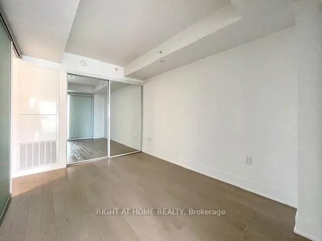 Photo 7 of Unit 2702, 955 Bay Street, Toronto, Bay Street Corridor — HOMEH