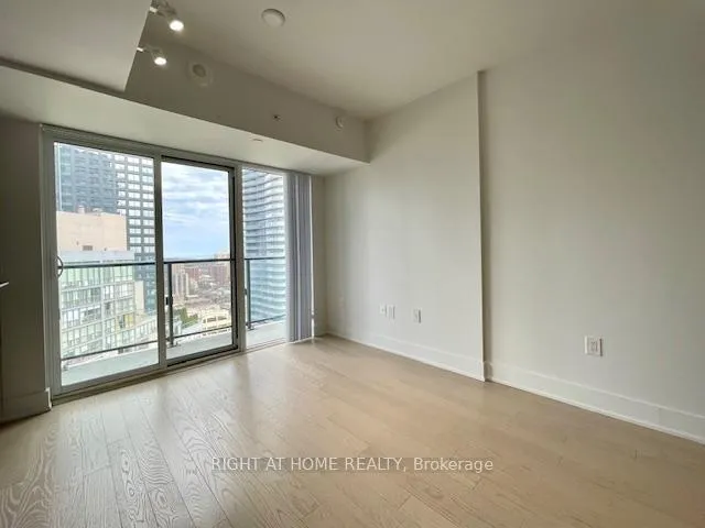 Photo 13 of Unit 2702, 955 Bay Street, Toronto, Bay Street Corridor — HOMEH