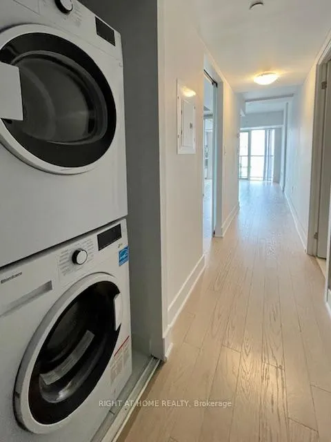 Photo 15 of Unit 2702, 955 Bay Street, Toronto, Bay Street Corridor — HOMEH