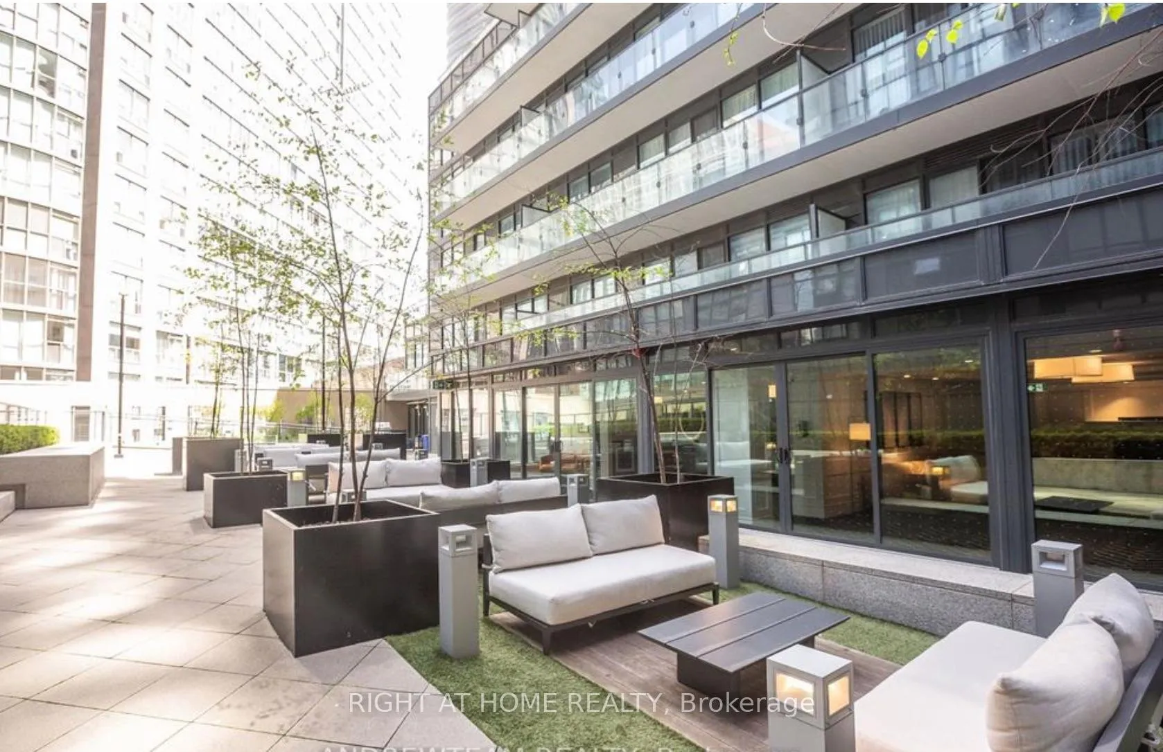 Photo 21 of Unit 2702, 955 Bay Street, Toronto, Bay Street Corridor — HOMEH