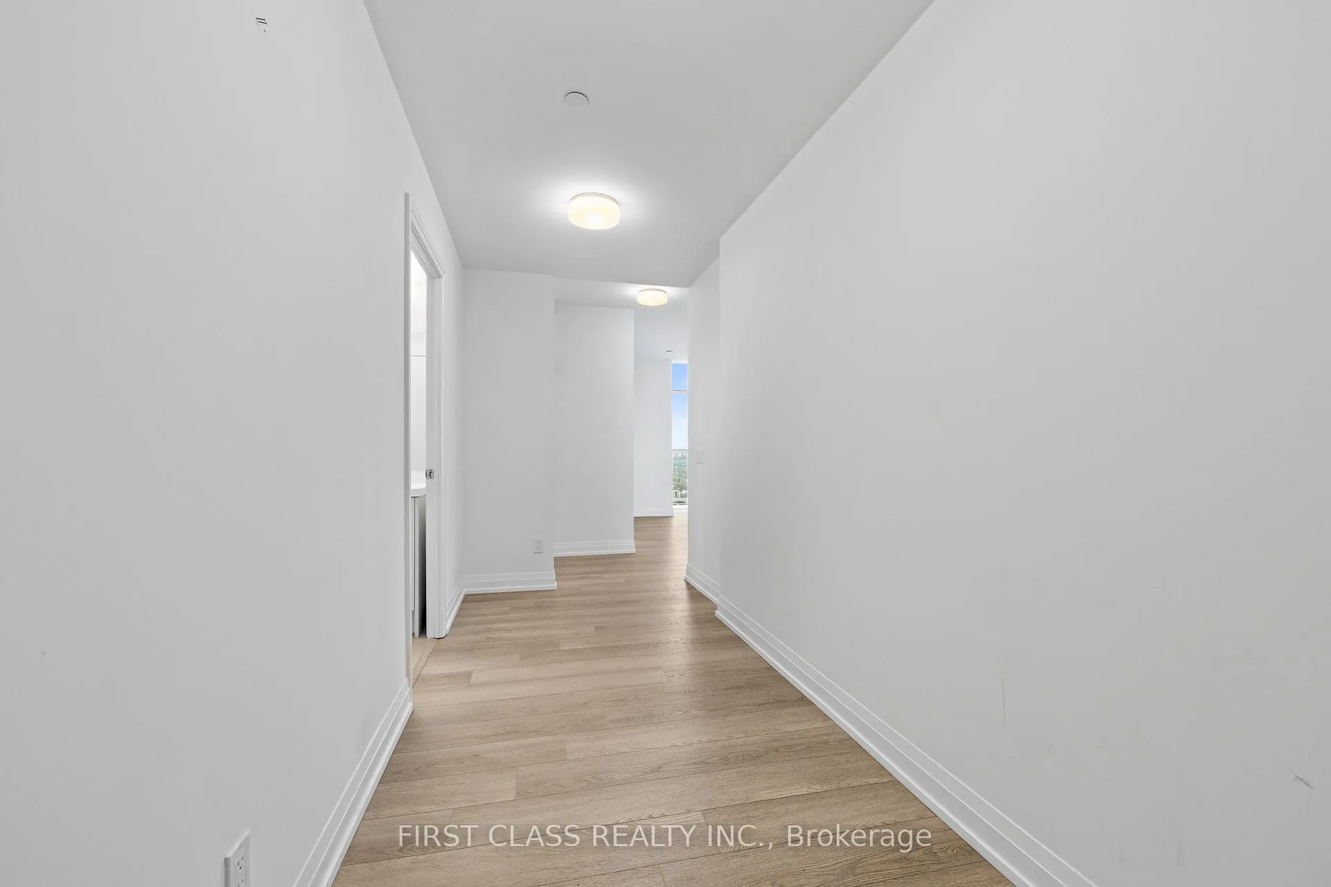Photo 3 of Unit PH1, 286 Main Street, Toronto, East End-Danforth — HOMEH