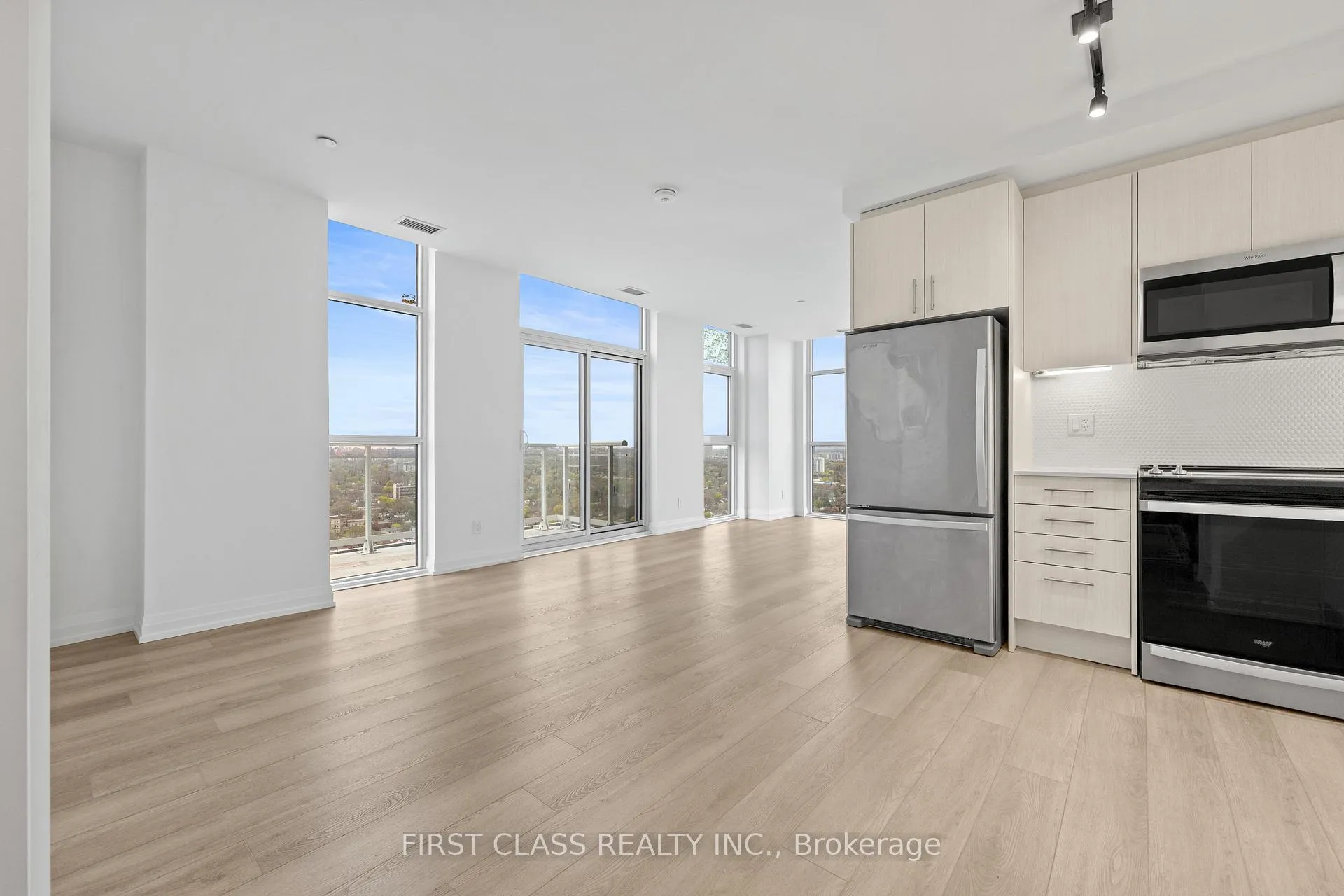 Photo 5 of Unit PH1, 286 Main Street, Toronto, East End-Danforth — HOMEH