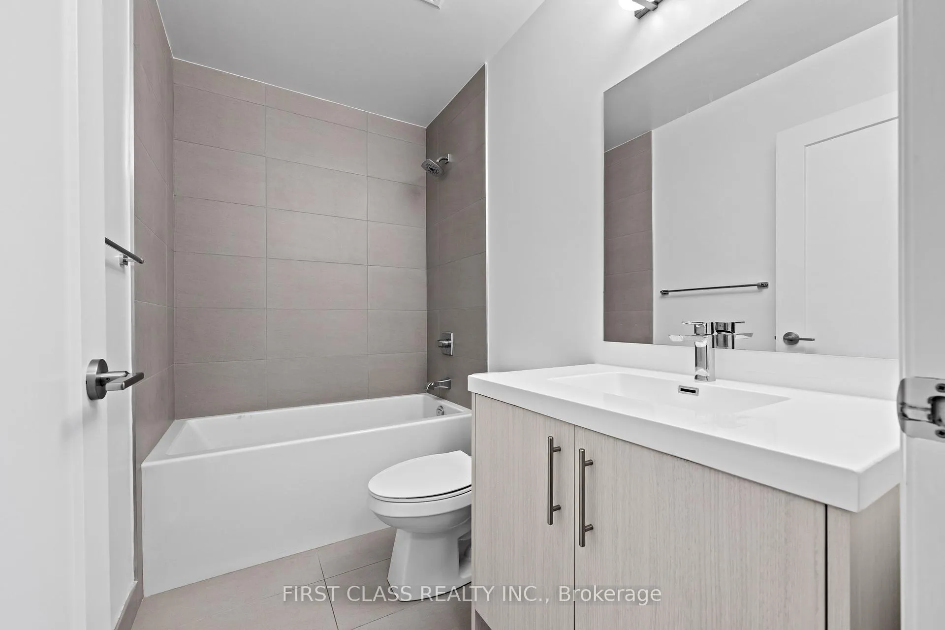 Photo 33 of Unit PH1, 286 Main Street, Toronto, East End-Danforth — HOMEH