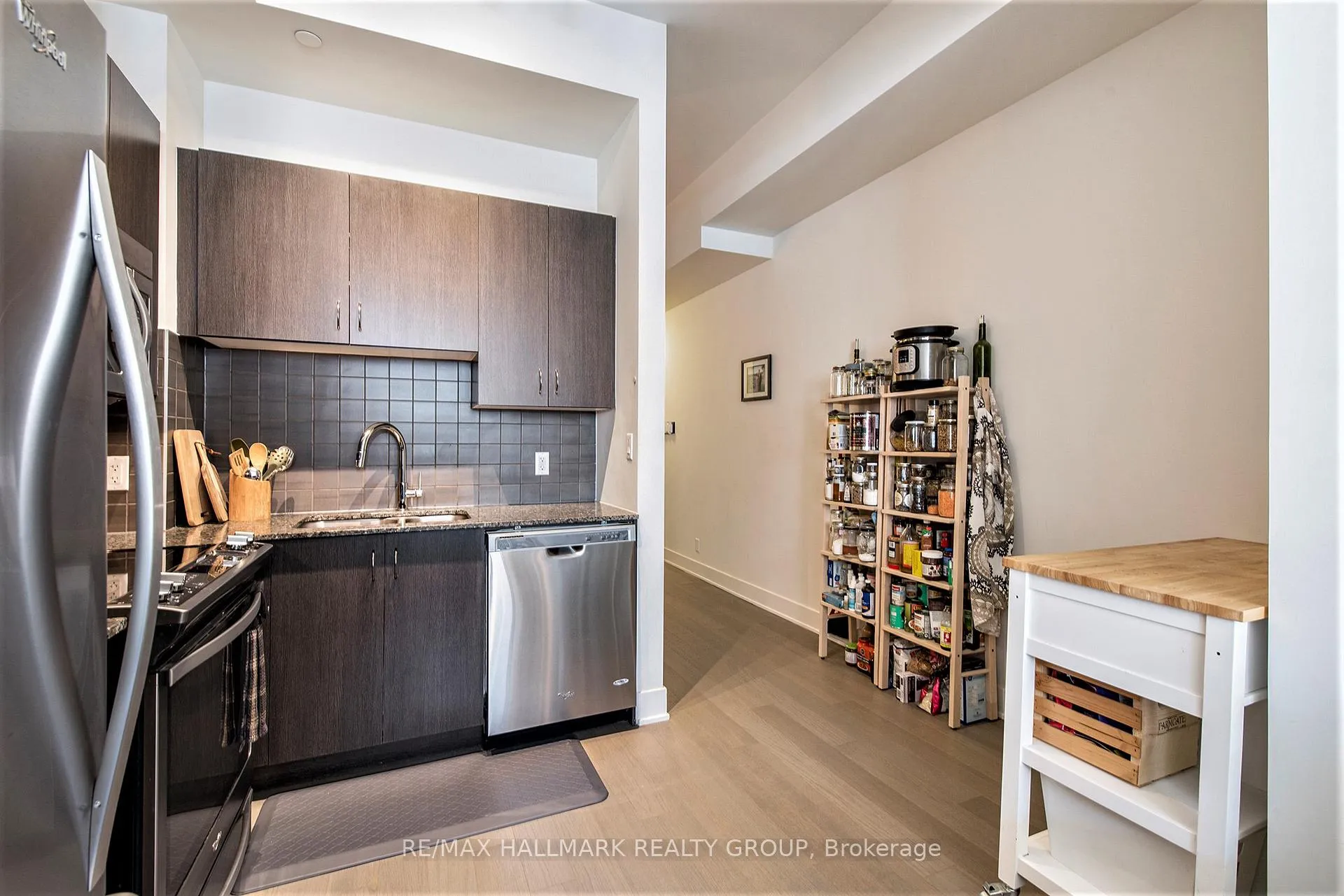 Photo 10 of Unit 102, 485 Richmond Road, Ottawa, Westboro West — HOMEH