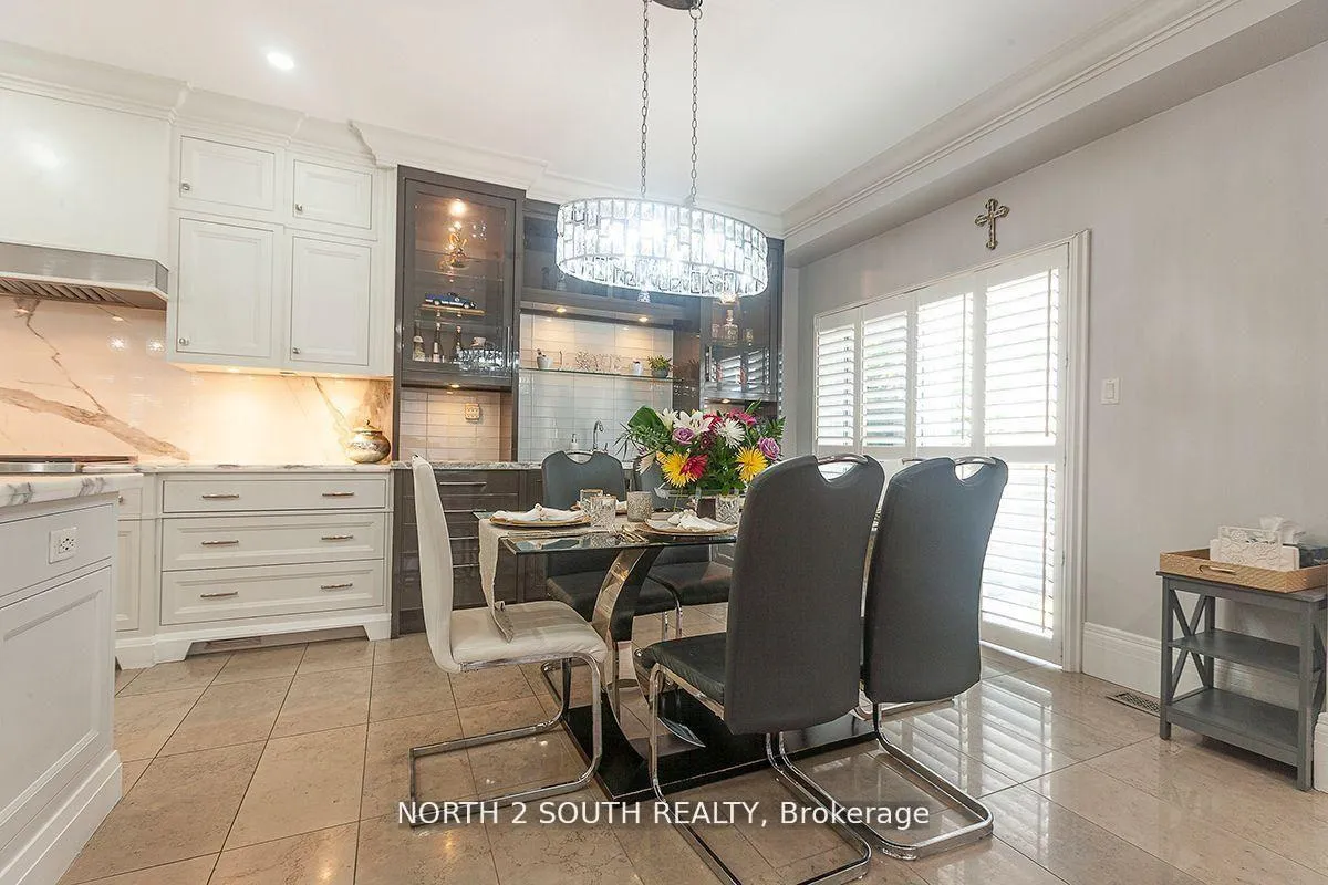 Photo 19 of 2 Yellow Avens Boulevard, Brampton, Sandringham-Wellington — HOMEH