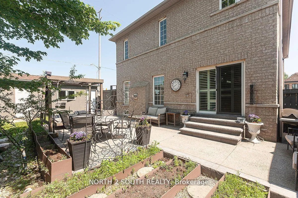 Photo 47 of 2 Yellow Avens Boulevard, Brampton, Sandringham-Wellington — HOMEH