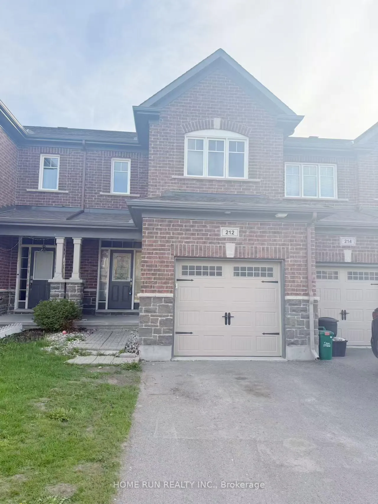 Photo 1 of 212 Losino Crescent, Ottawa, Kanata - Emerald Meadows/Trailwest — HOMEH
