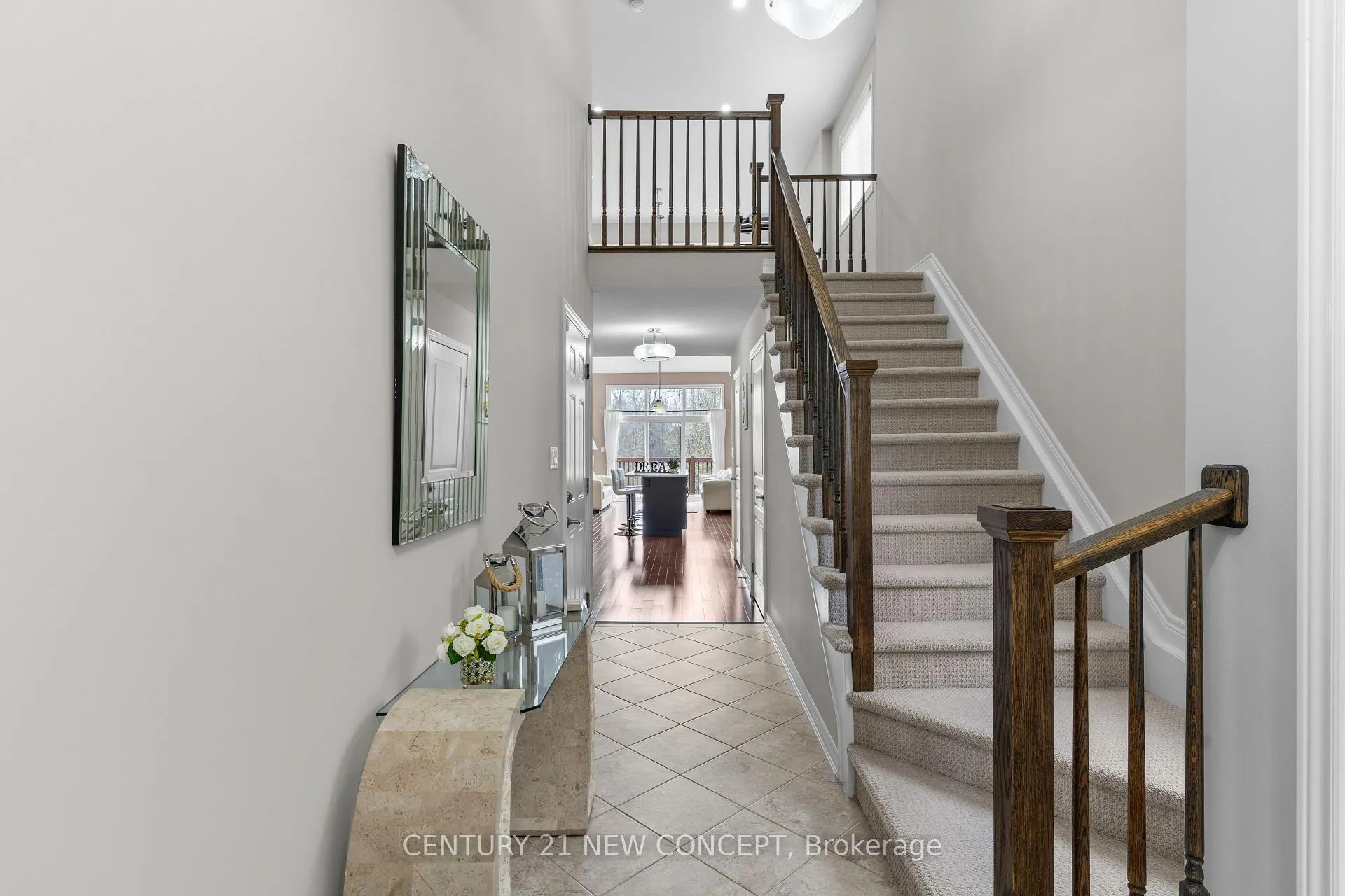 Photo 4 of 7684 Green Vista Gate, Niagara Falls, Oldfield — HOMEH