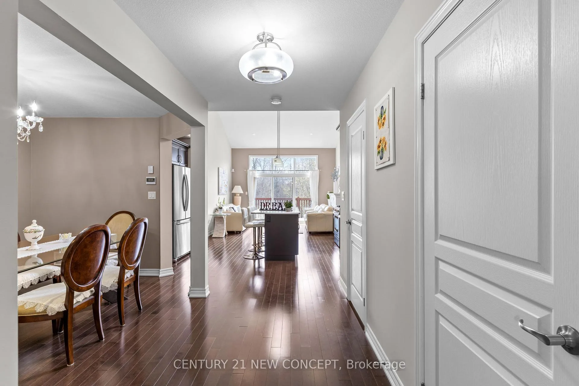 Photo 5 of 7684 Green Vista Gate, Niagara Falls, Oldfield — HOMEH