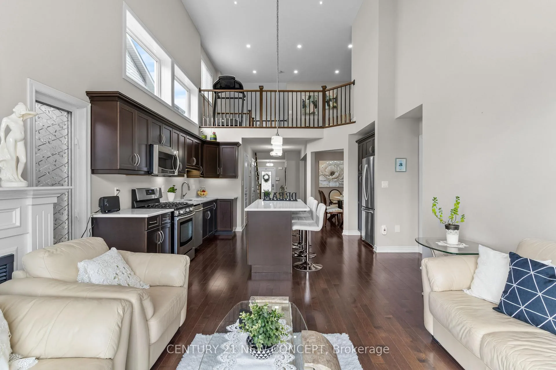 Photo 13 of 7684 Green Vista Gate, Niagara Falls, Oldfield — HOMEH