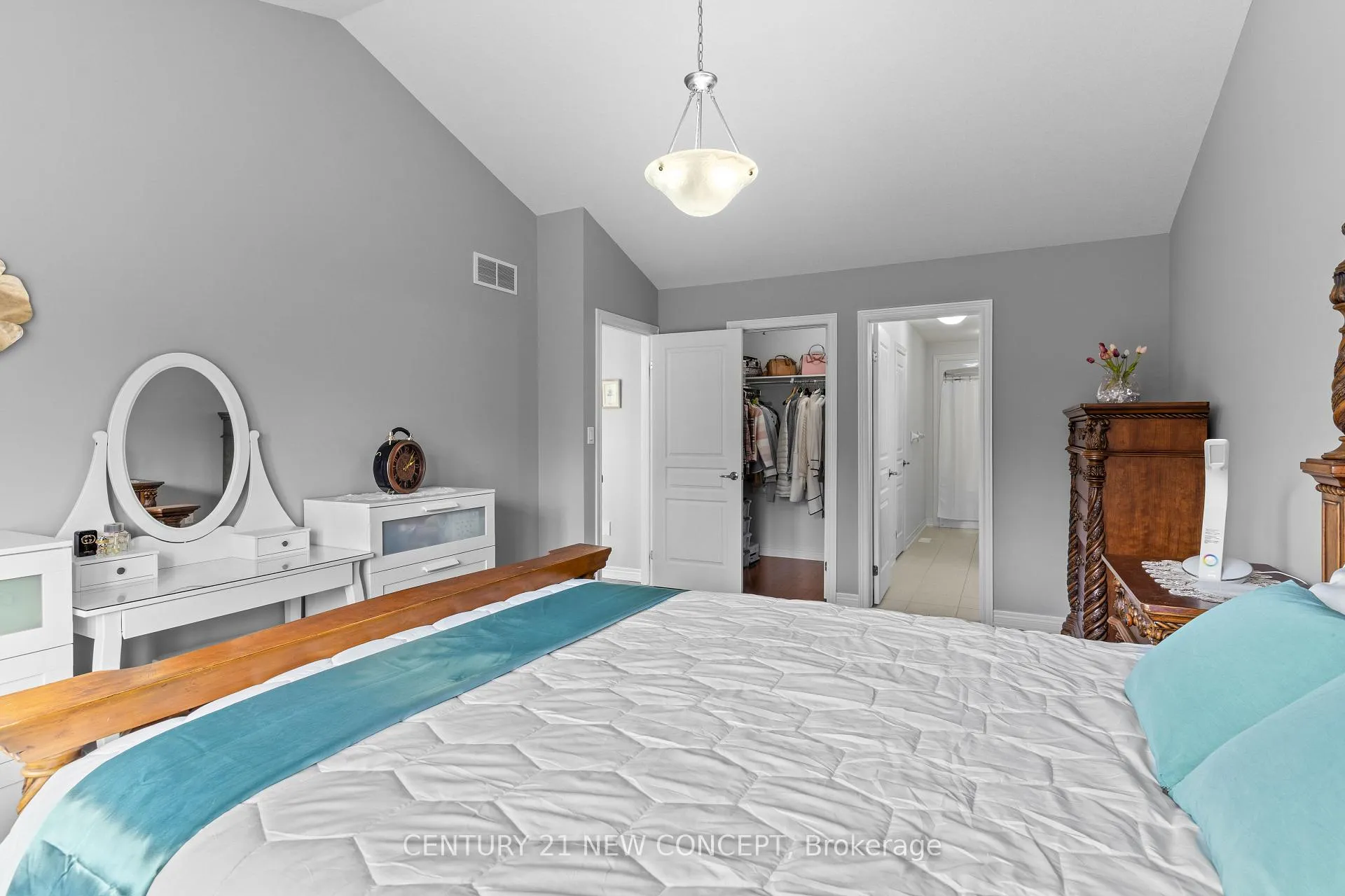 Photo 17 of 7684 Green Vista Gate, Niagara Falls, Oldfield — HOMEH