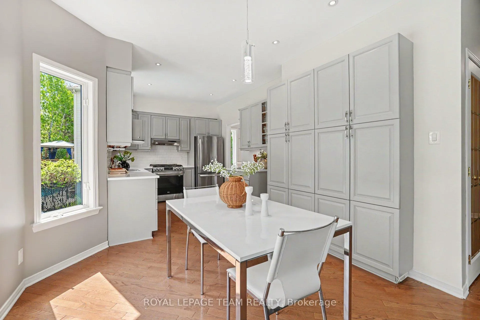 Photo 16 of 15 Ladybirds Crescent, Ottawa, Stittsville (North) — HOMEH