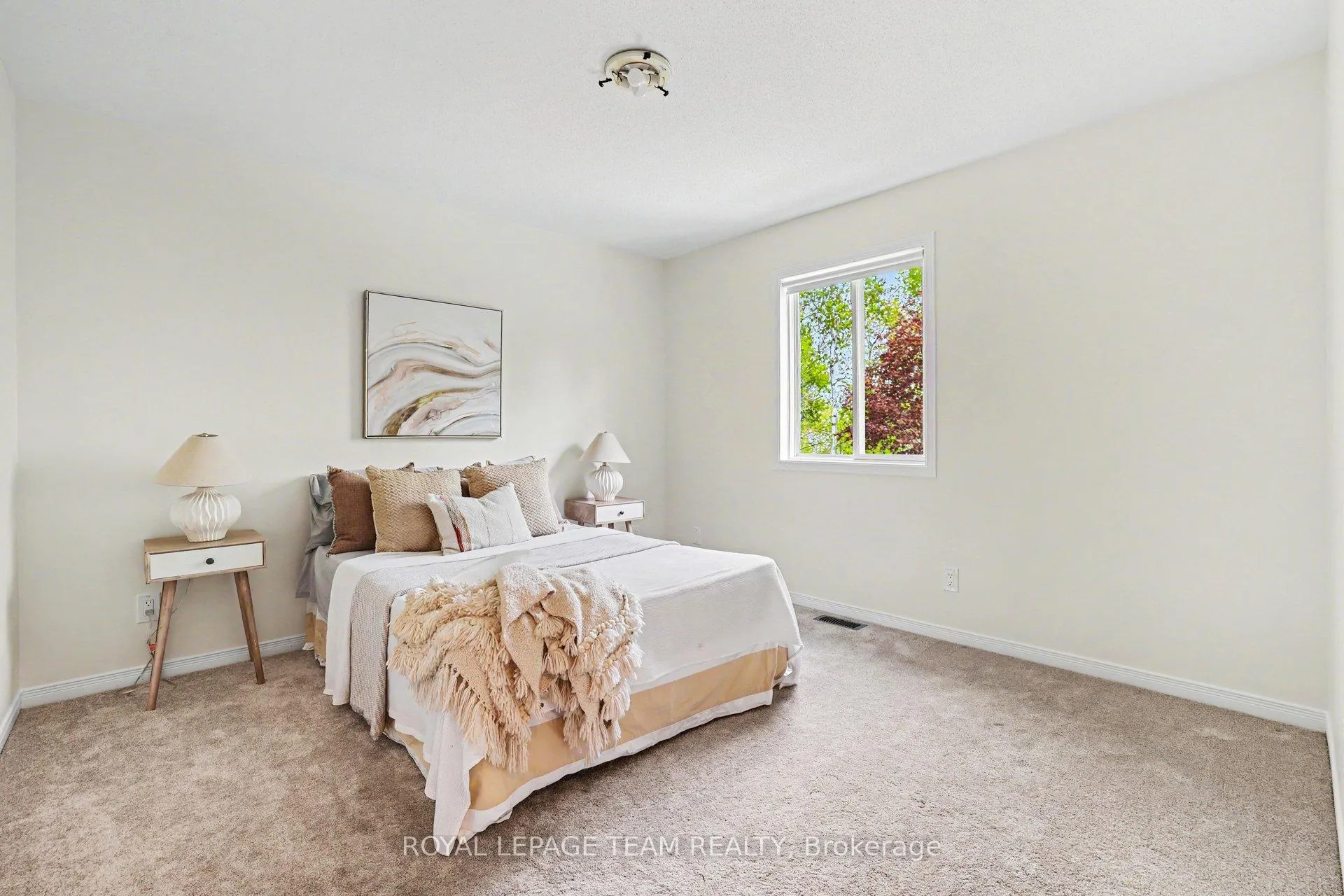 Photo 28 of 15 Ladybirds Crescent, Ottawa, Stittsville (North) — HOMEH