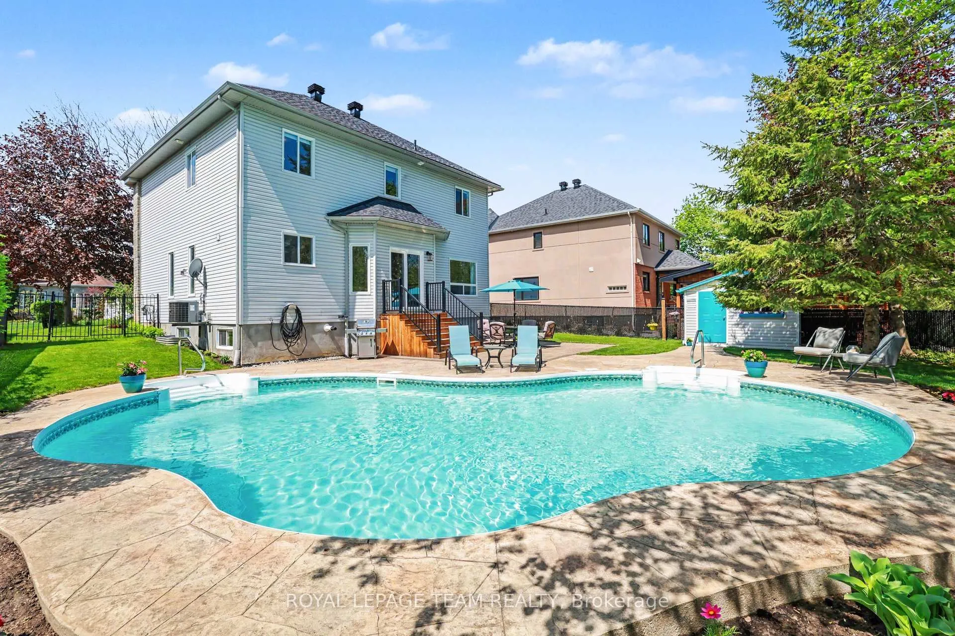 Photo 35 of 15 Ladybirds Crescent, Ottawa, Stittsville (North) — HOMEH