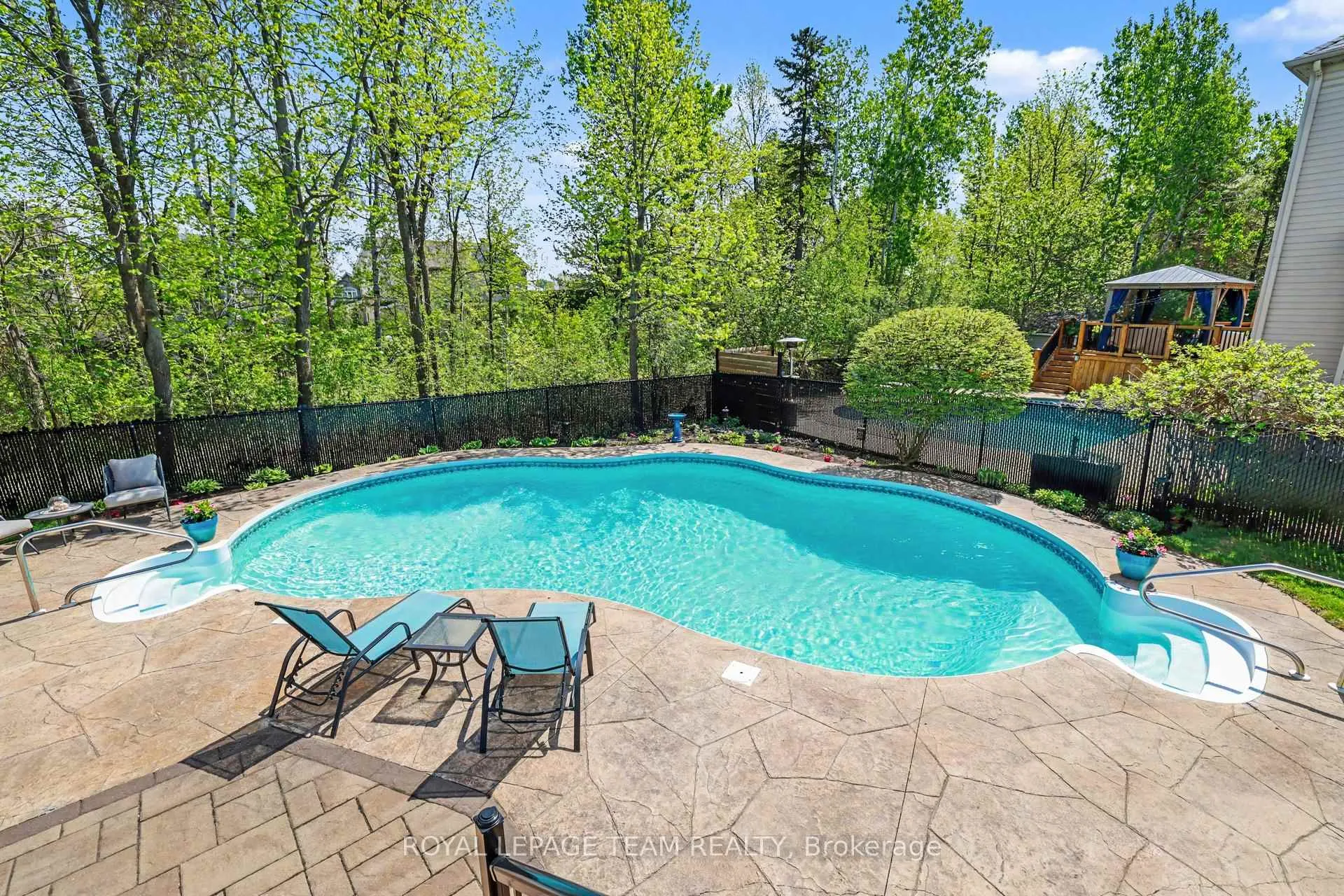 Photo 36 of 15 Ladybirds Crescent, Ottawa, Stittsville (North) — HOMEH