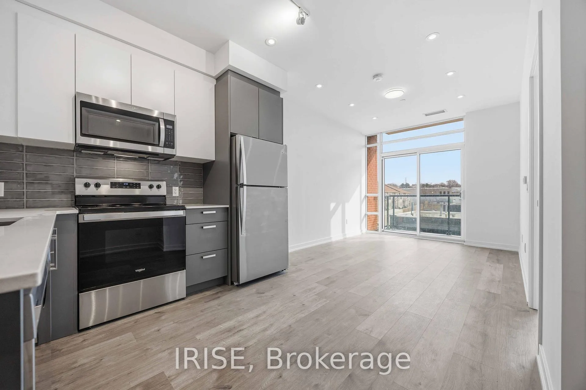Photo 1 of Unit 307, 1010 Dundas Street E, Whitby, Pringle Creek — HOMEH