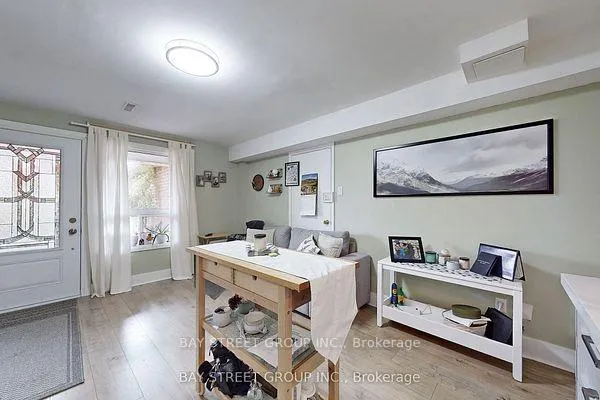 Photo 1 of 40 Henricks Road, Markham, Thornlea — HOMEH