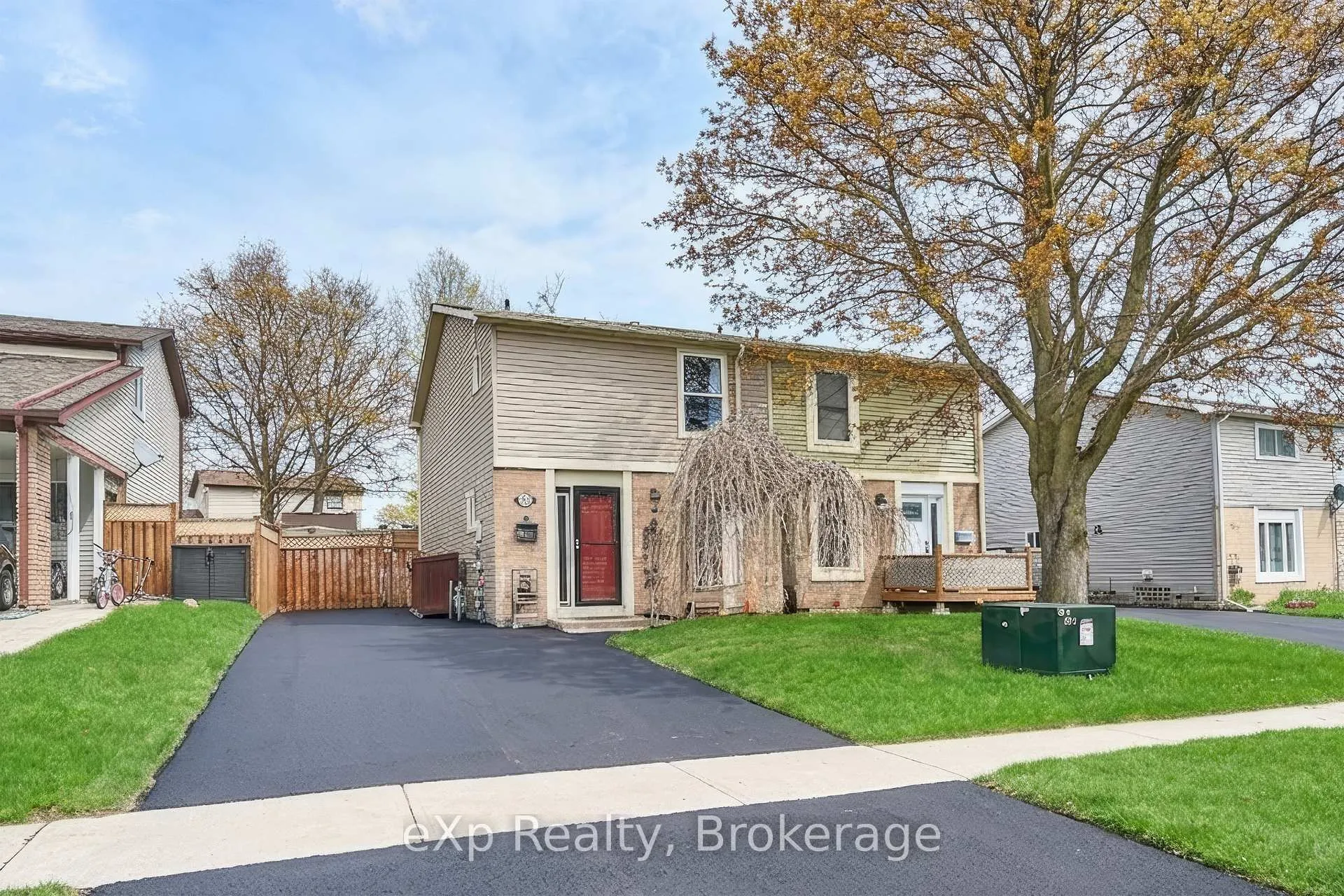 Photo 1 of 146 Martin Road, Clarington, Bowmanville — HOMEH