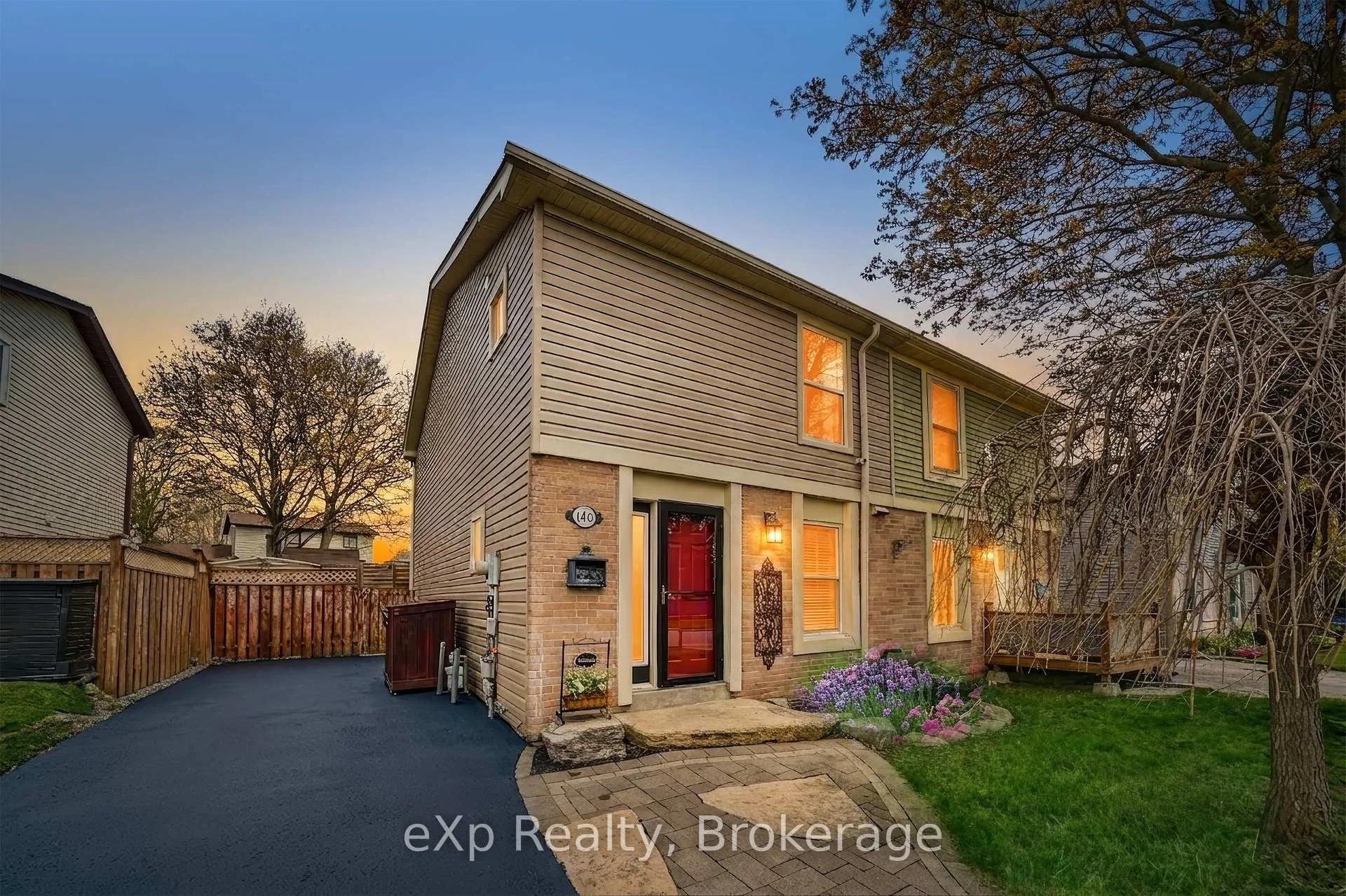 Photo 2 of 146 Martin Road, Clarington, Bowmanville — HOMEH