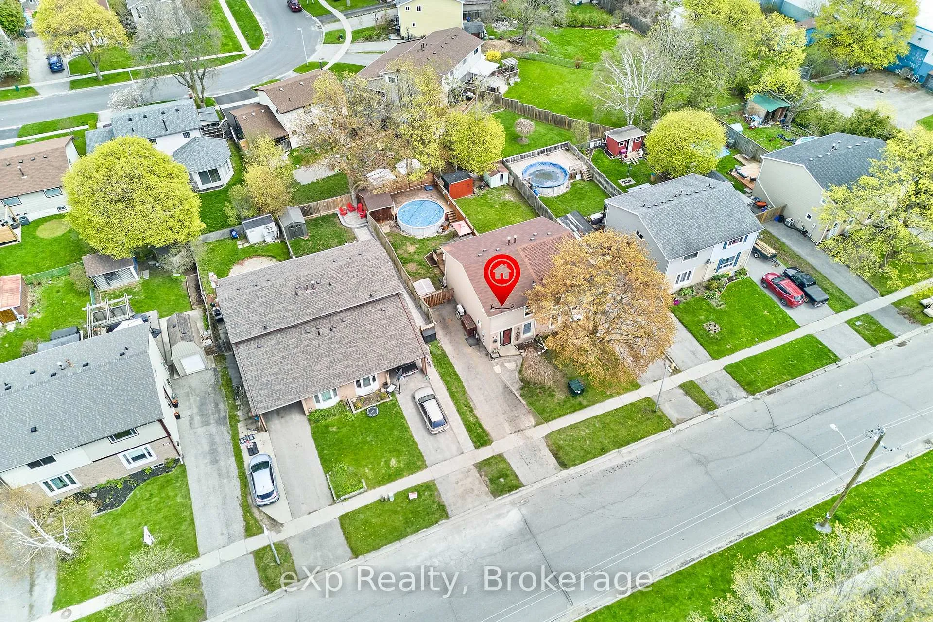 Photo 8 of 146 Martin Road, Clarington, Bowmanville — HOMEH