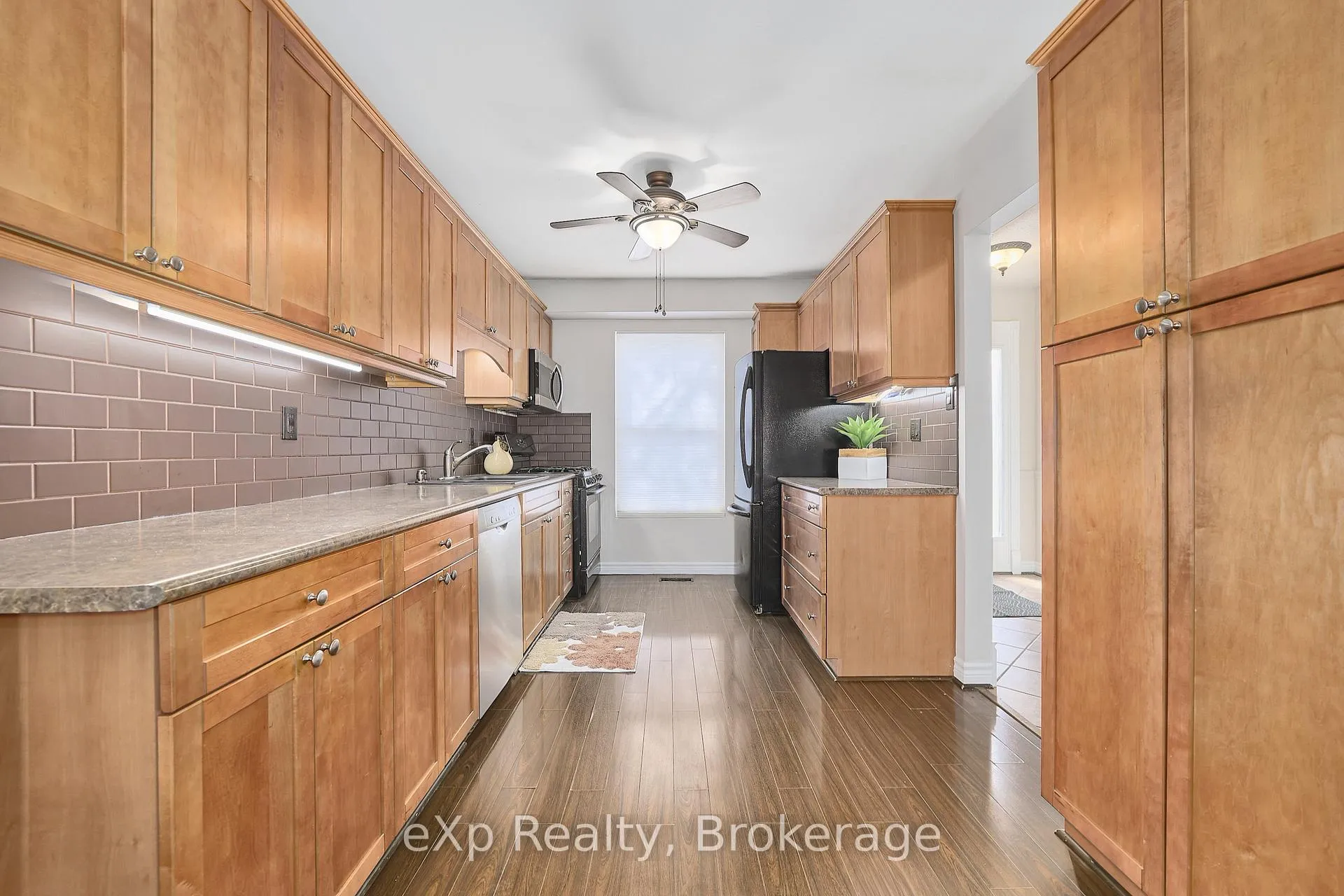 Photo 16 of 146 Martin Road, Clarington, Bowmanville — HOMEH