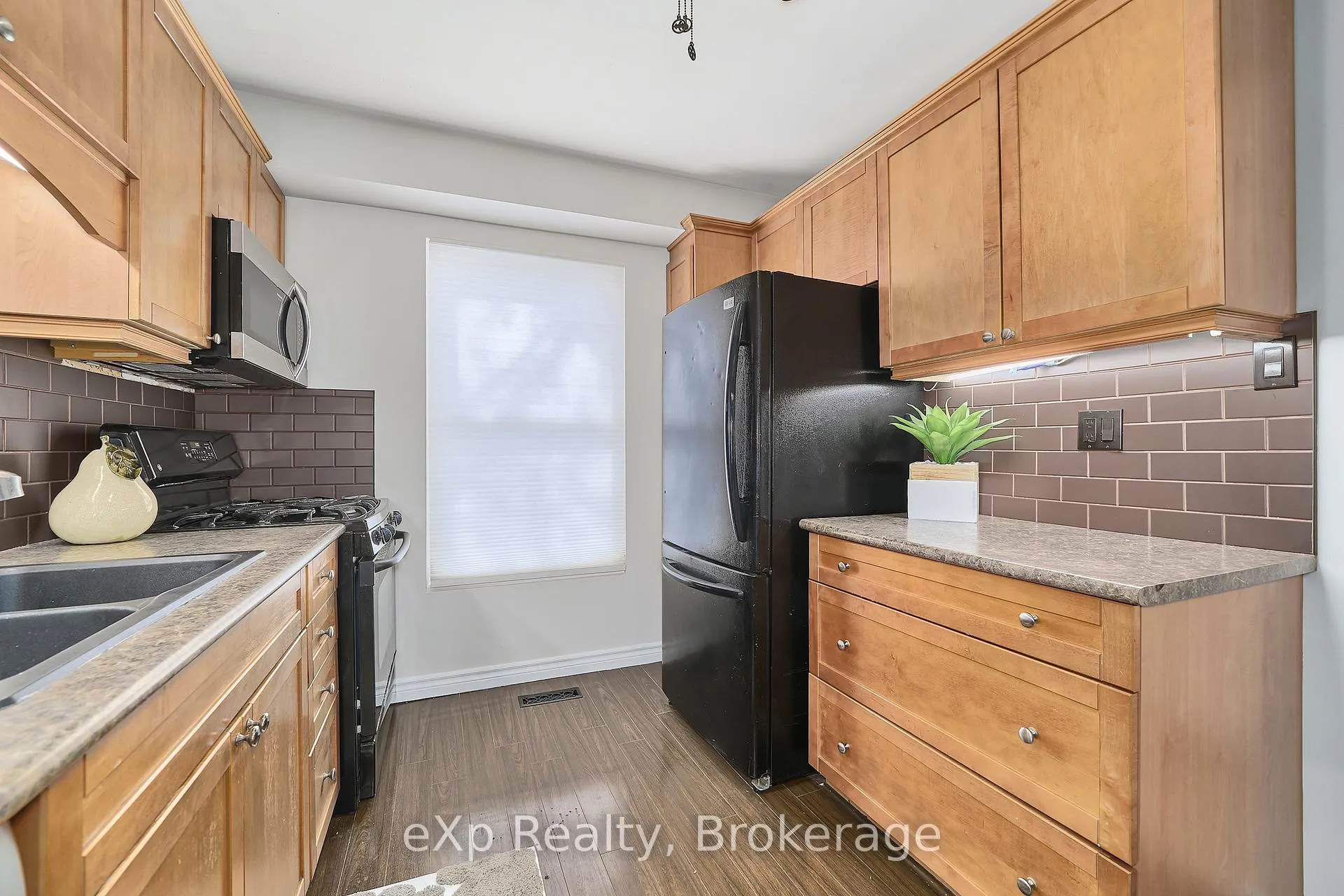 Photo 18 of 146 Martin Road, Clarington, Bowmanville — HOMEH