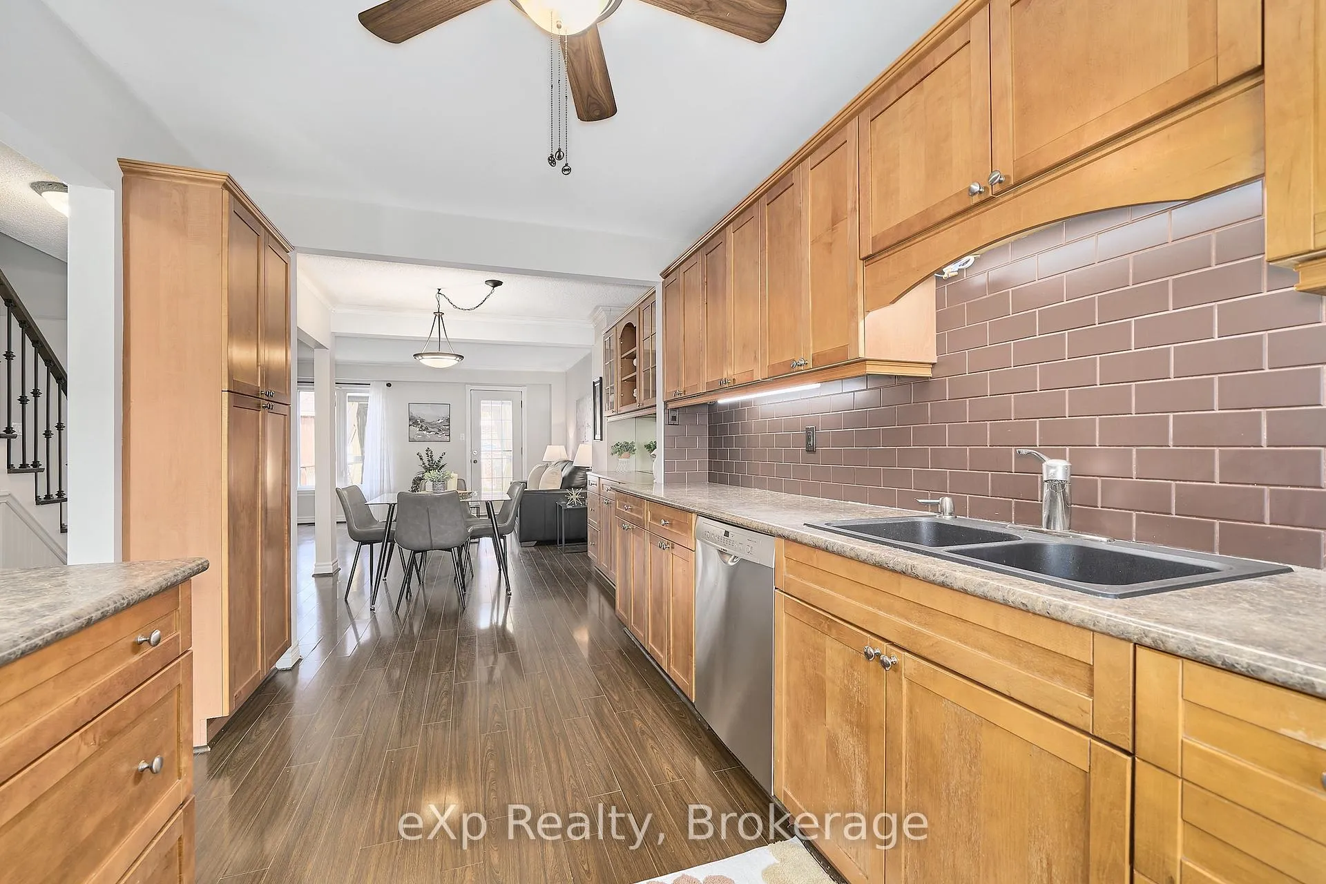 Photo 20 of 146 Martin Road, Clarington, Bowmanville — HOMEH