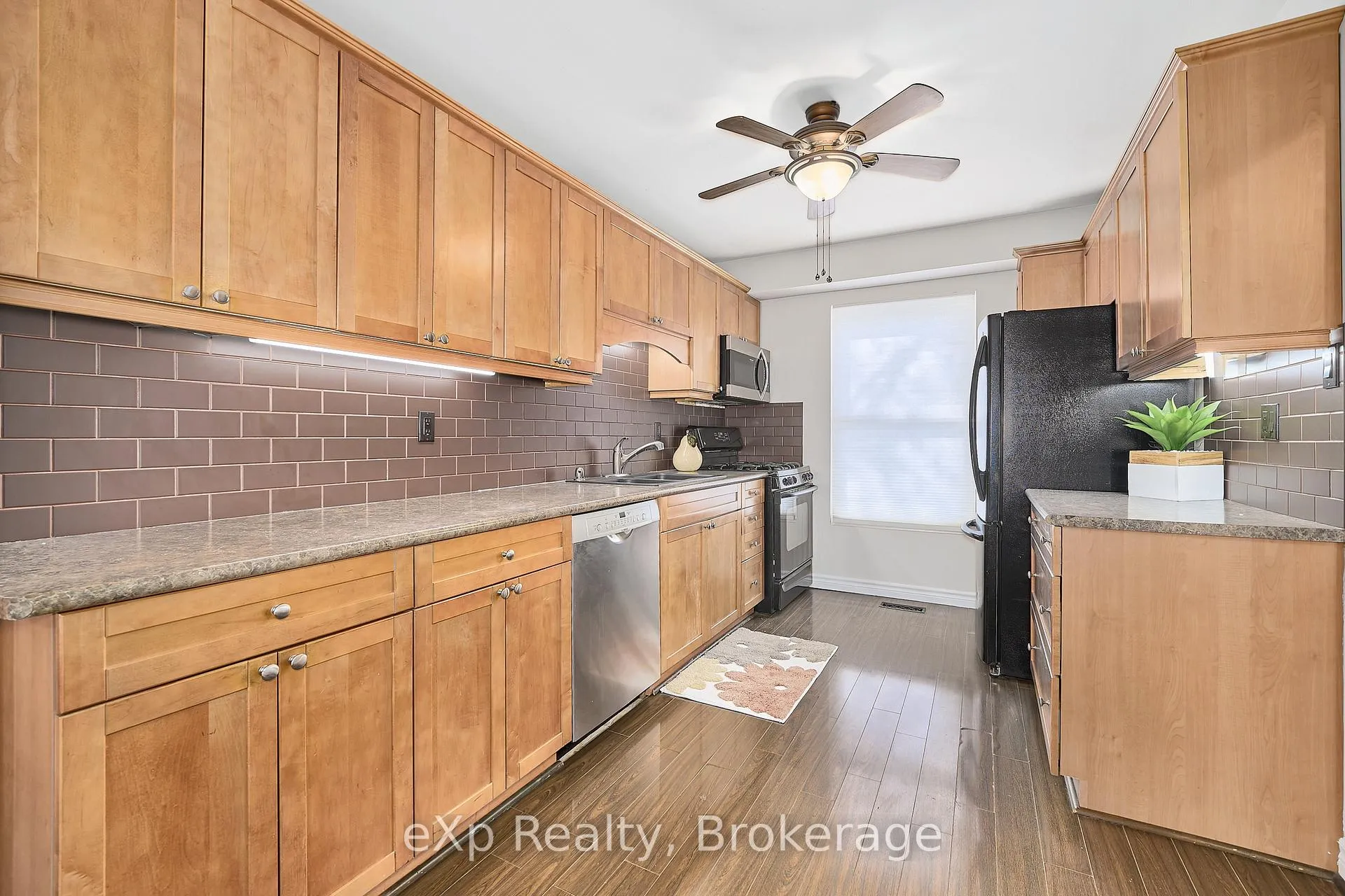 Photo 22 of 146 Martin Road, Clarington, Bowmanville — HOMEH