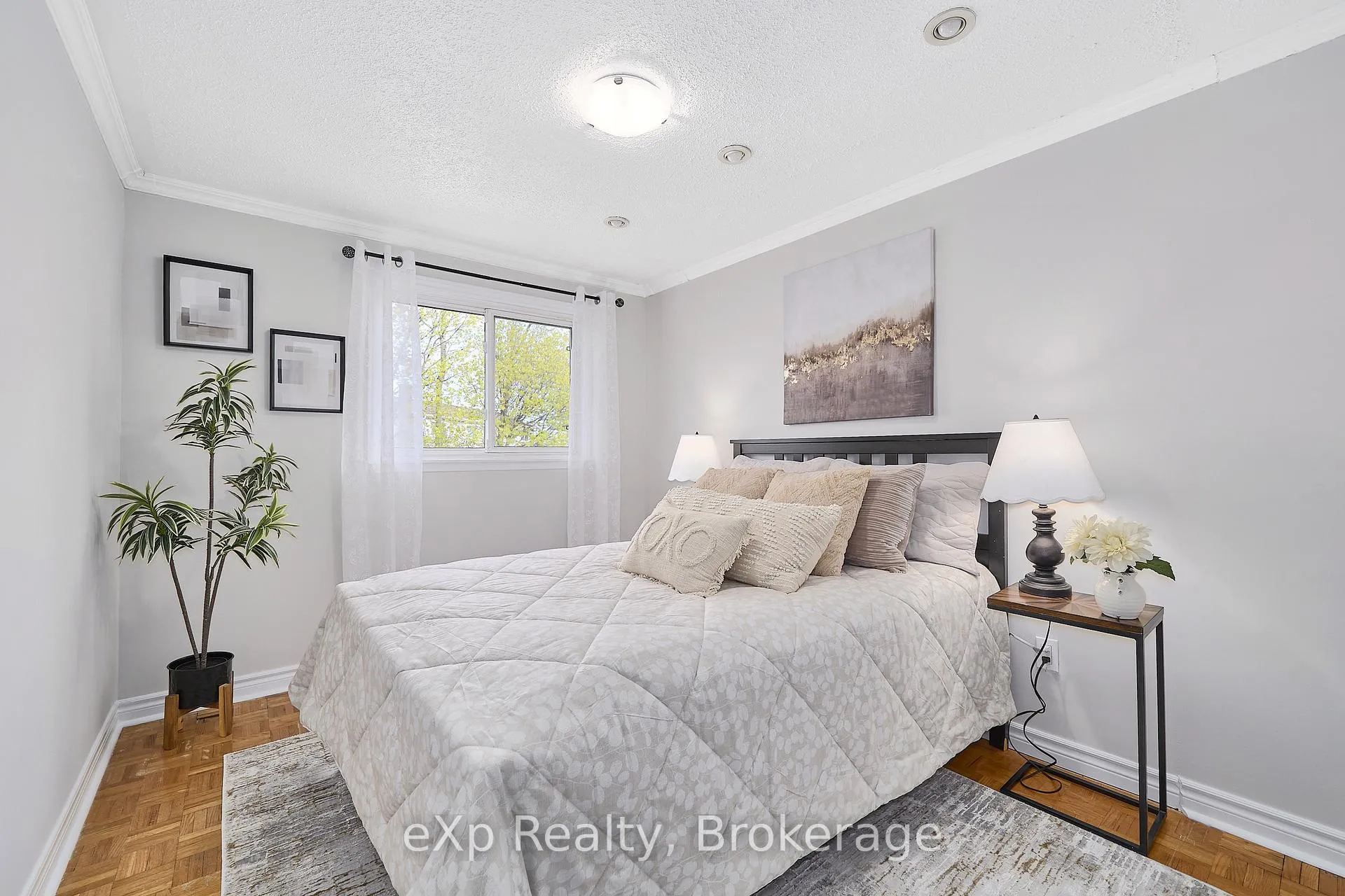 Photo 37 of 146 Martin Road, Clarington, Bowmanville — HOMEH